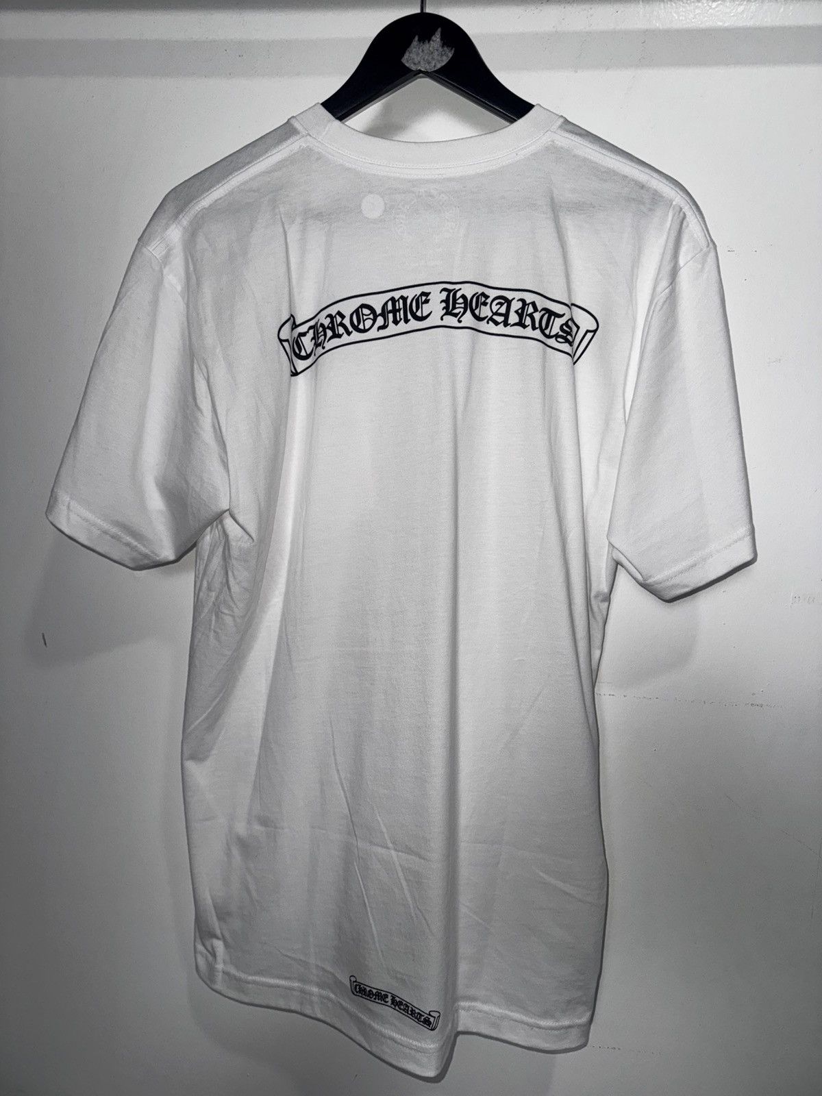 Chrome Hearts Chrome Hearts Scroll Logo Pocket T-shirt White Size US L / EU 52-54 / 3 - 7 Thumbnail
