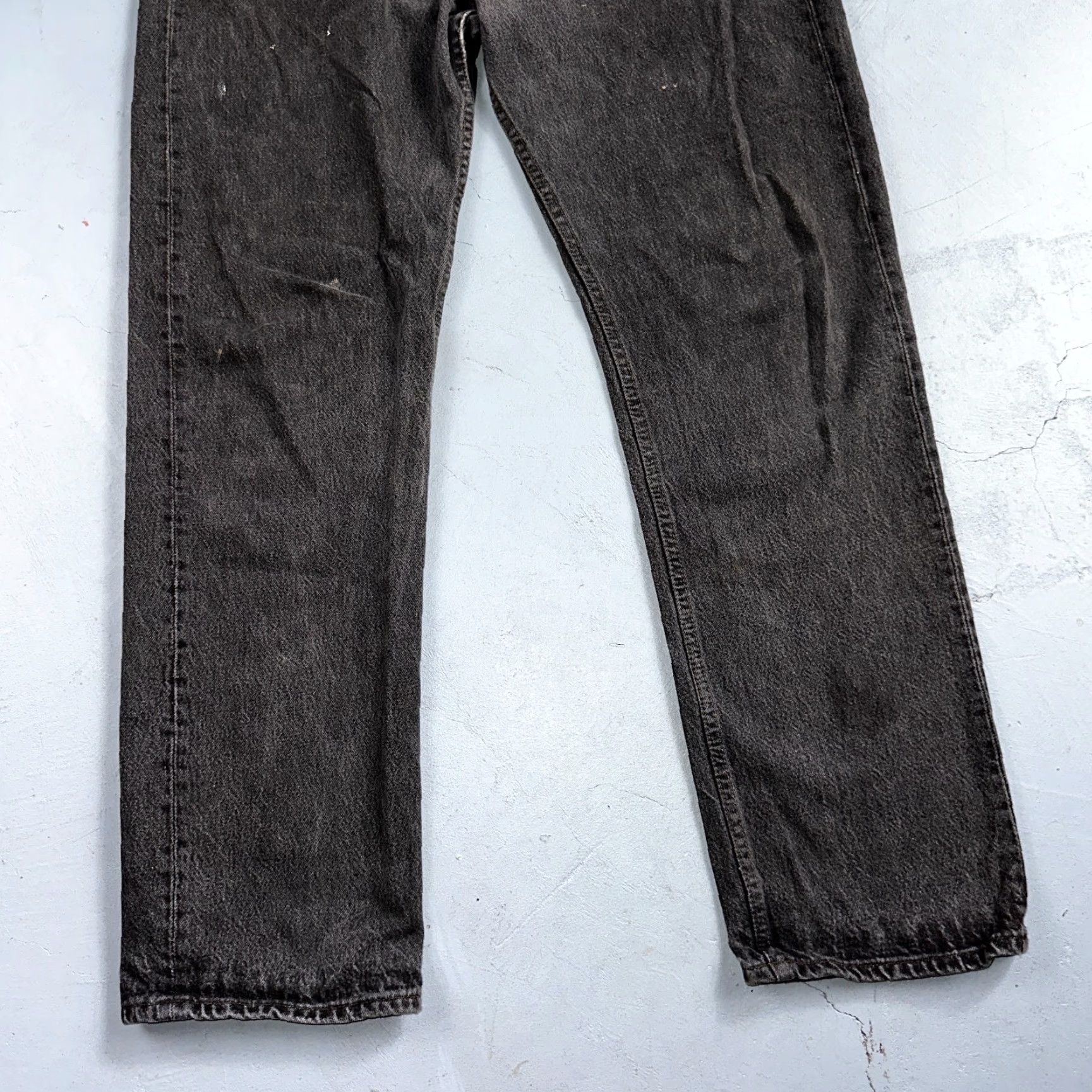 Levi's VINTAGE Levi's 501 Jeans Men 36x32 Straight Leg 80s USA Gray Light Wash Denim Classic Size US 36 / EU 52 - 3 Thumbnail