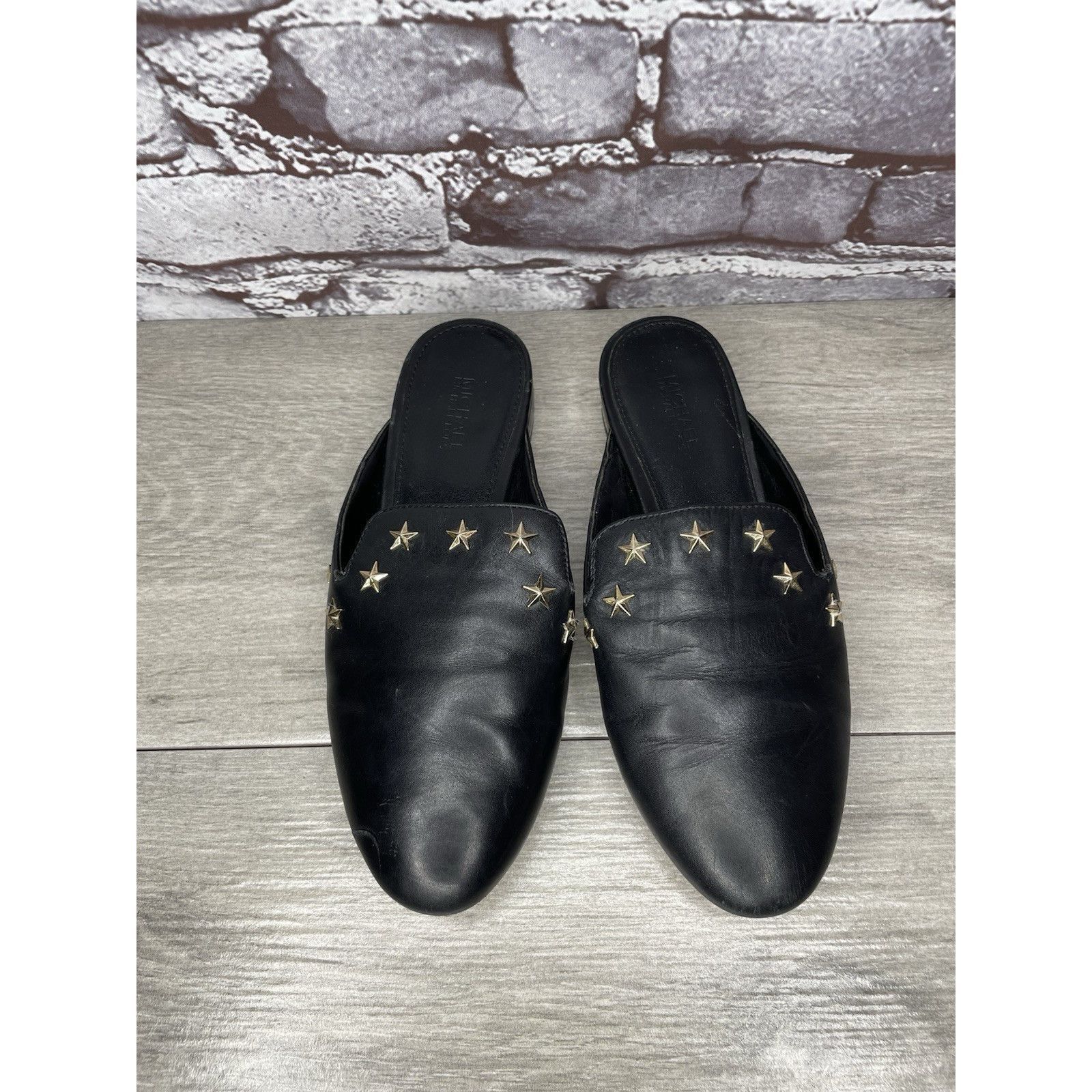 Michael Kors Michael Kors Natasha Admiral Black Leather Studded Stars Poi Size US 5 / IT 35 - 2 Thumbnail