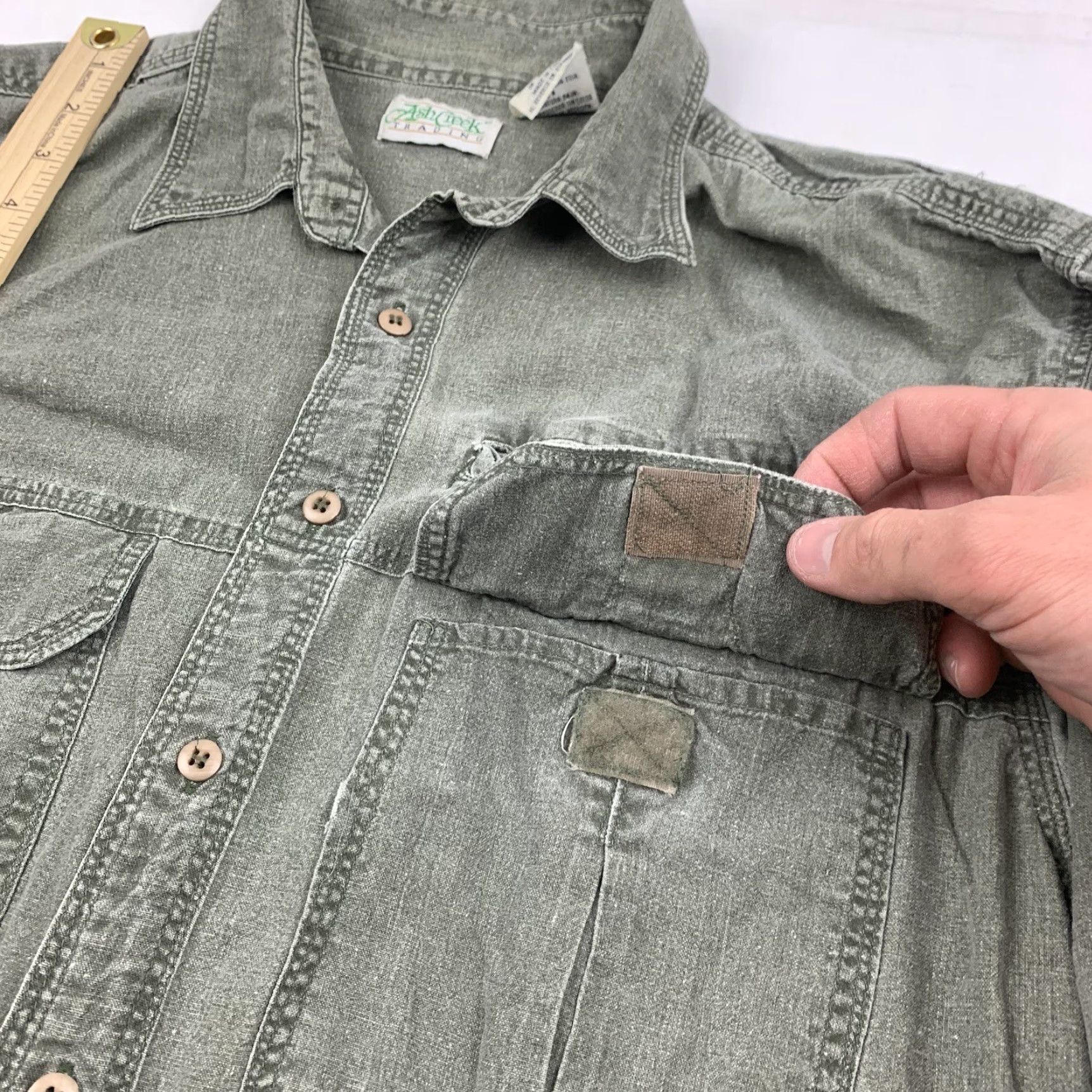 ASH VINTAGE Ash Creek Trading Button-Up Shirt Adult Medium Green Hiking Outdoors 90s Mens Button-Up Shirt Green 90s Outdoor Rugged Pockets Size US M / EU 48-50 / 2 - 5 Thumbnail