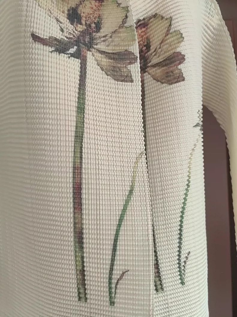 Issey Miyake Issey Miyake size:2 The beige "Spring Flowers and Autumn F Size S / US 4 / IT 40 - 5 Thumbnail