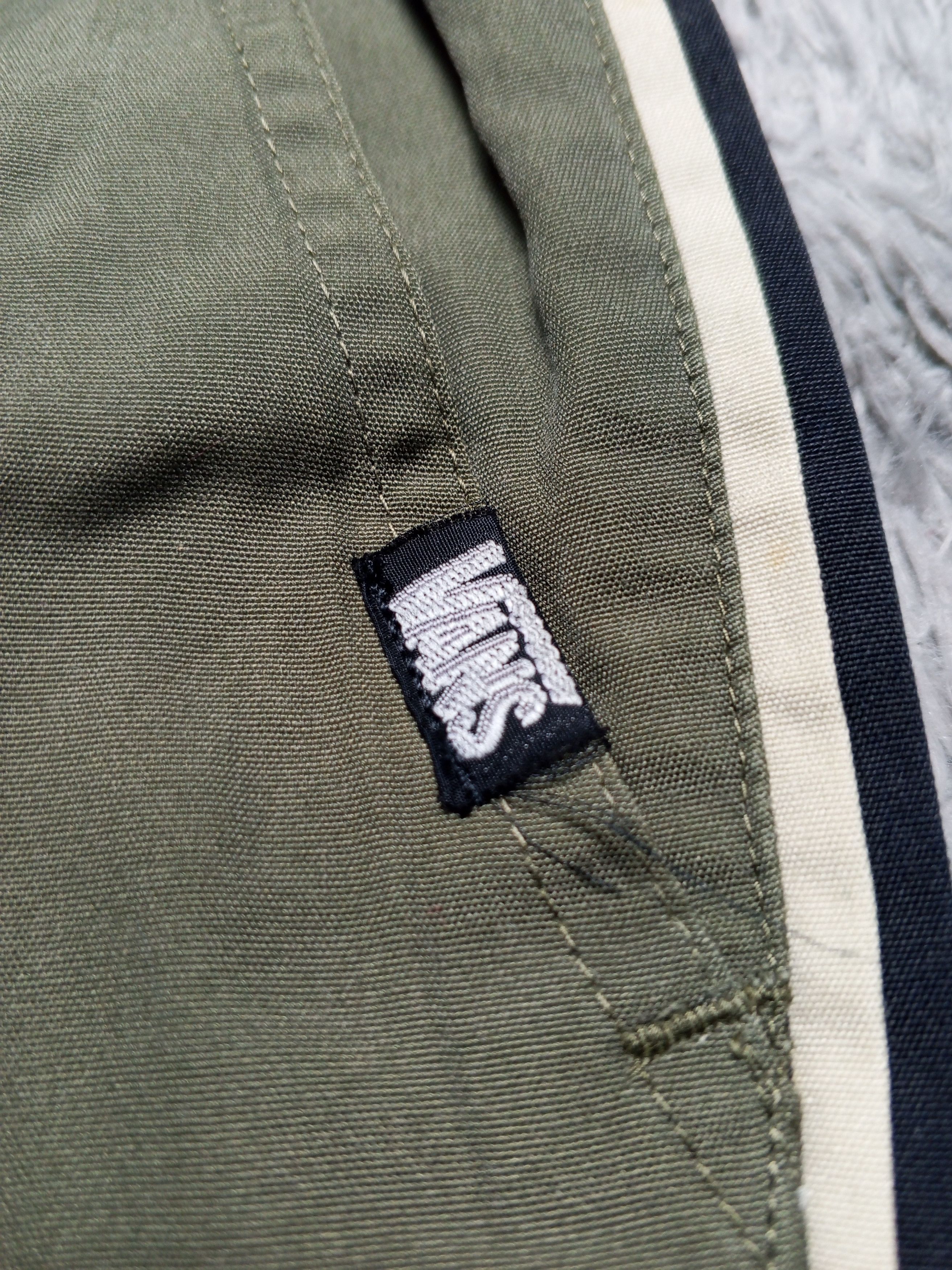 Vans 90s vans green shorts faded skate rare vintage baggy Size US 34 / EU 50 - 3 Thumbnail