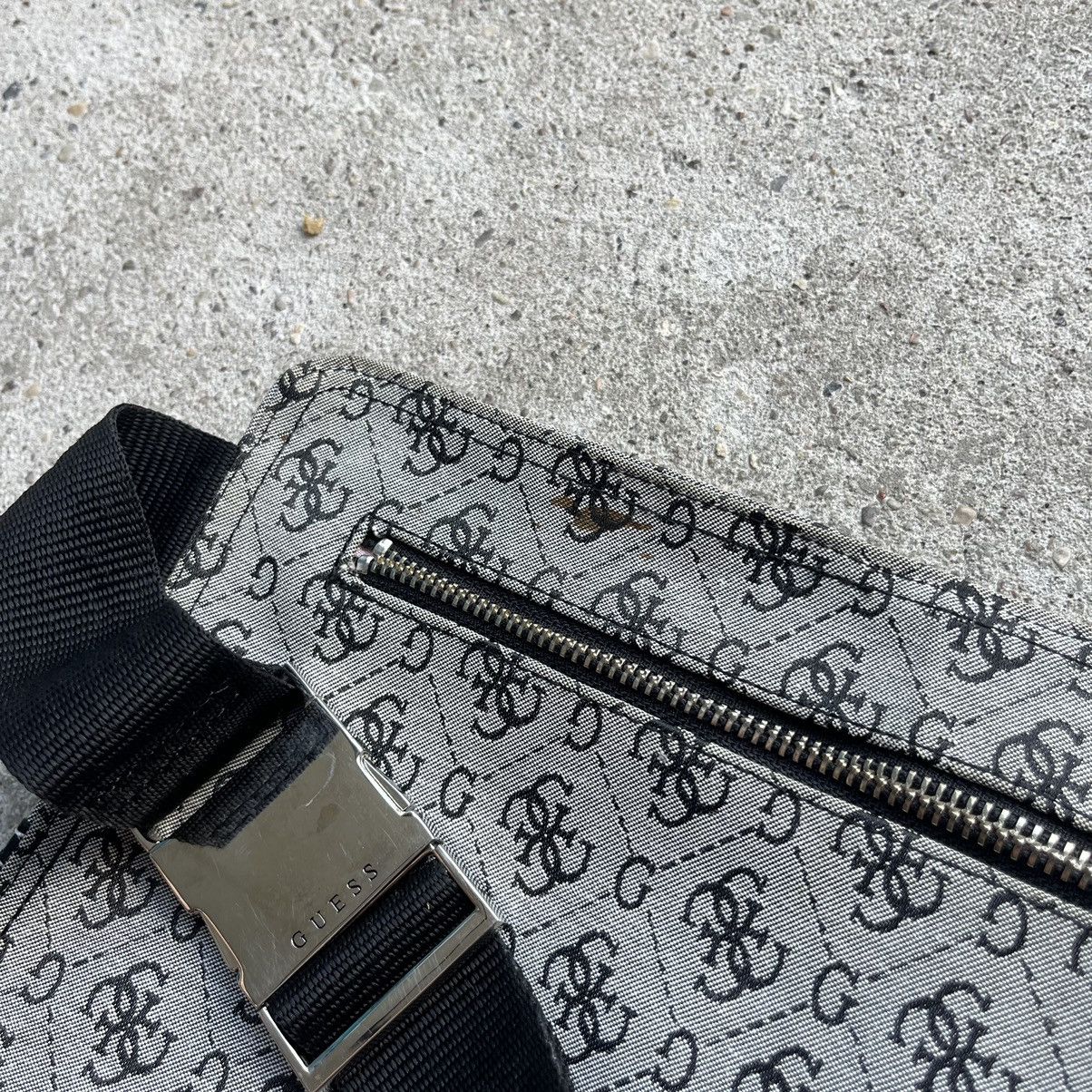 Guess Guess vintage rare monogram waist bag Size ONE SIZE - 6 Thumbnail