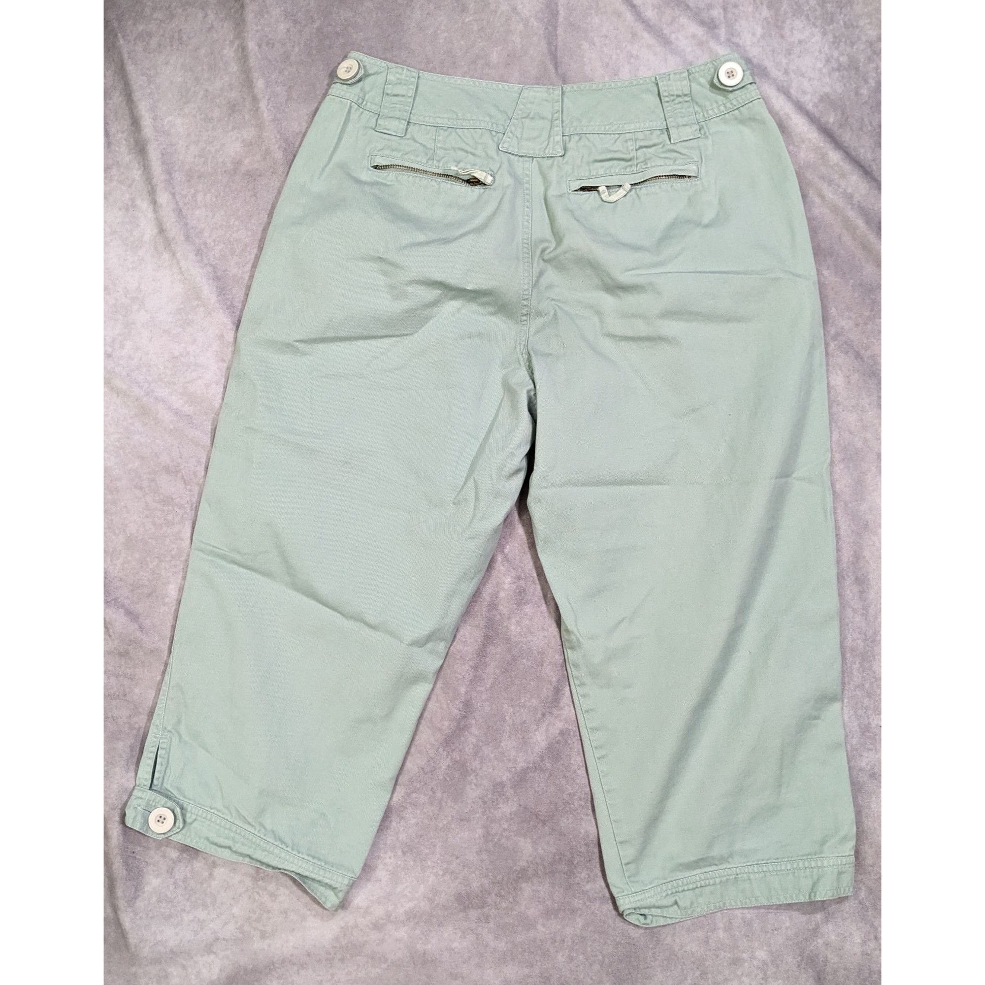 Other Preppy Mint Green Capris by Khakis International Design Size 32" / US 10 / IT 46 - 11 Thumbnail