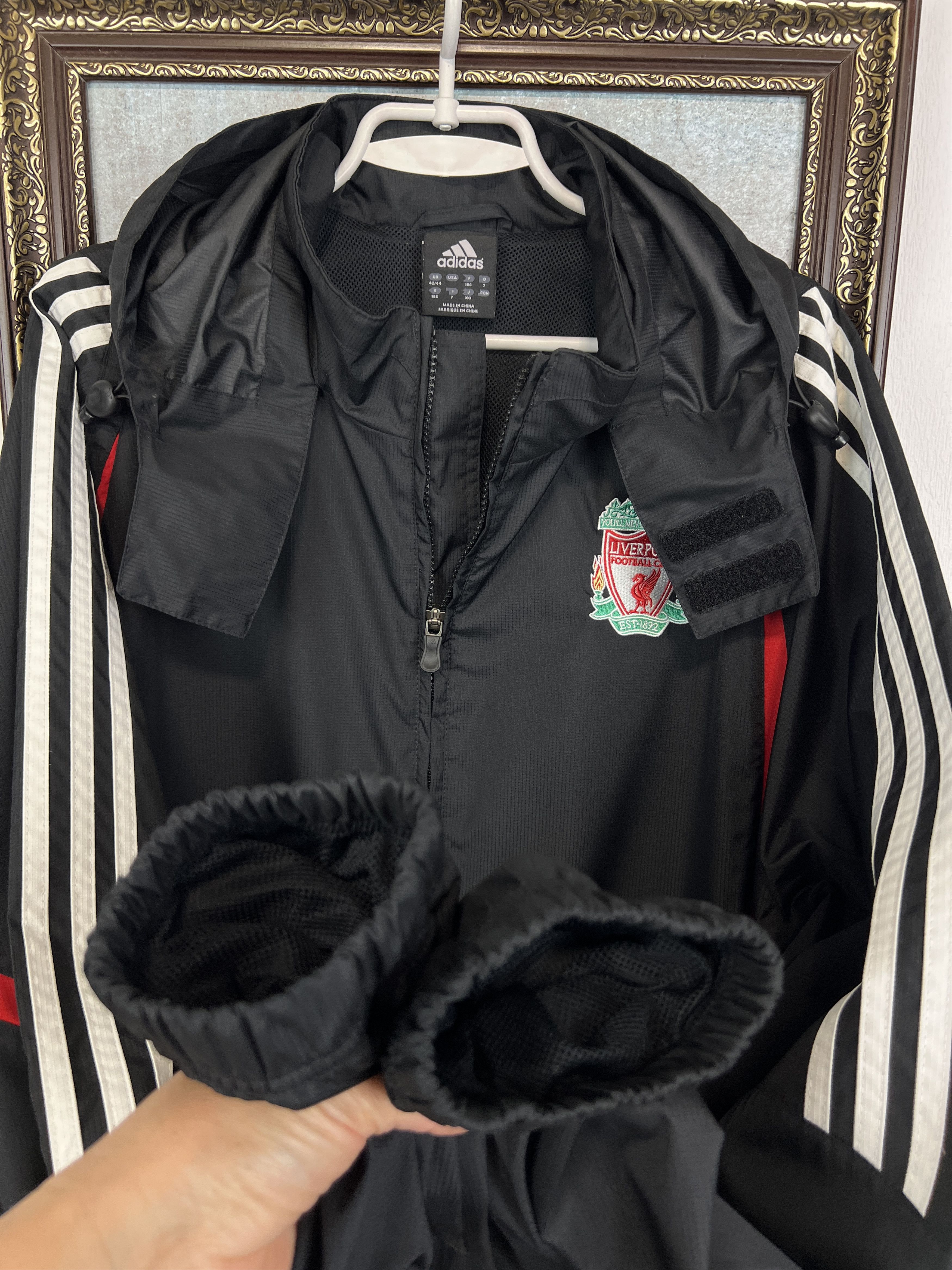 Adidas Liverpool Football Jacket Soccer Track Top Hooded Rare Size US L / EU 52-54 / 3 - 6 Thumbnail