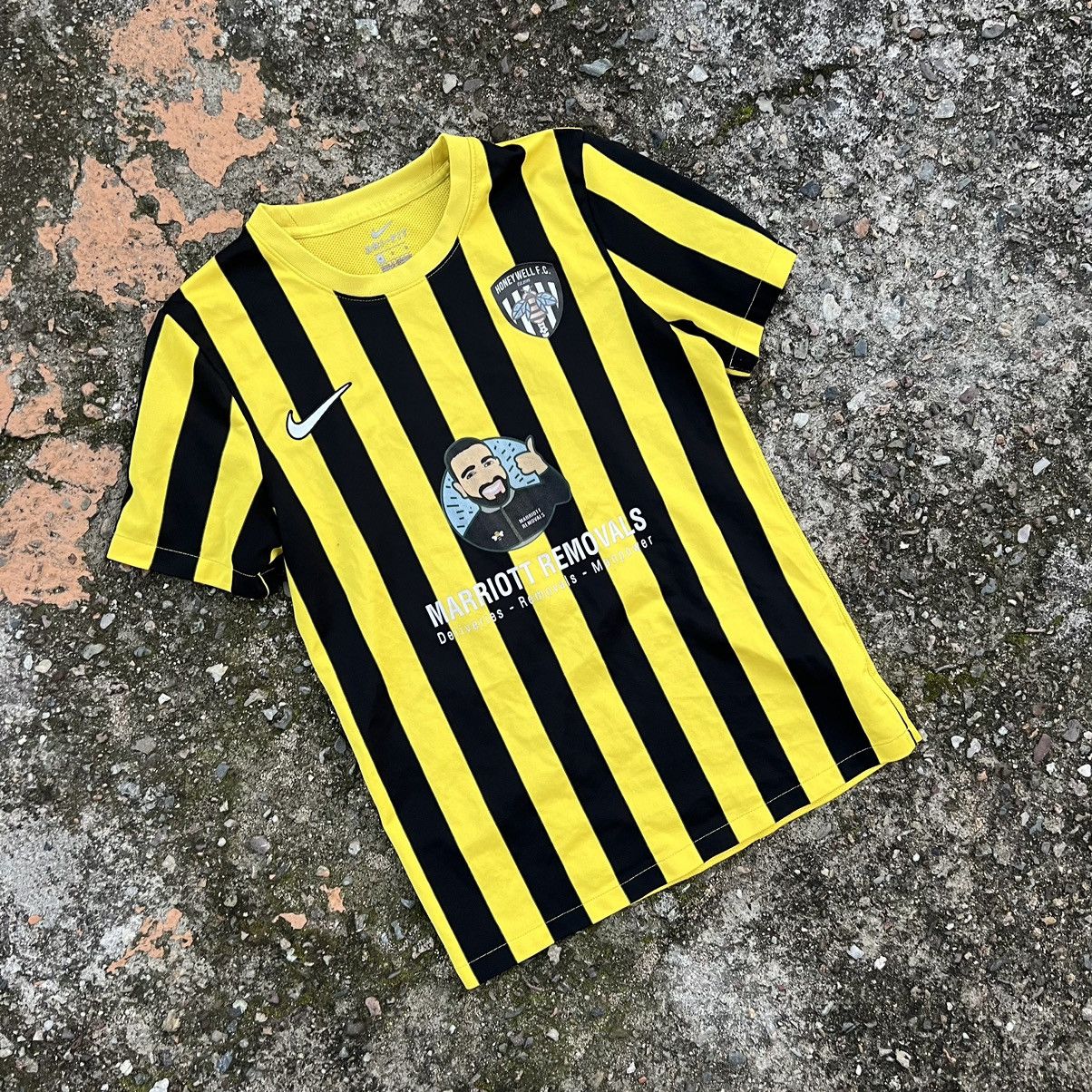 Nike × Vintage sunday league 2010 Dragon nike football kit Size US M / EU 48-50 / 2 - 2 Thumbnail