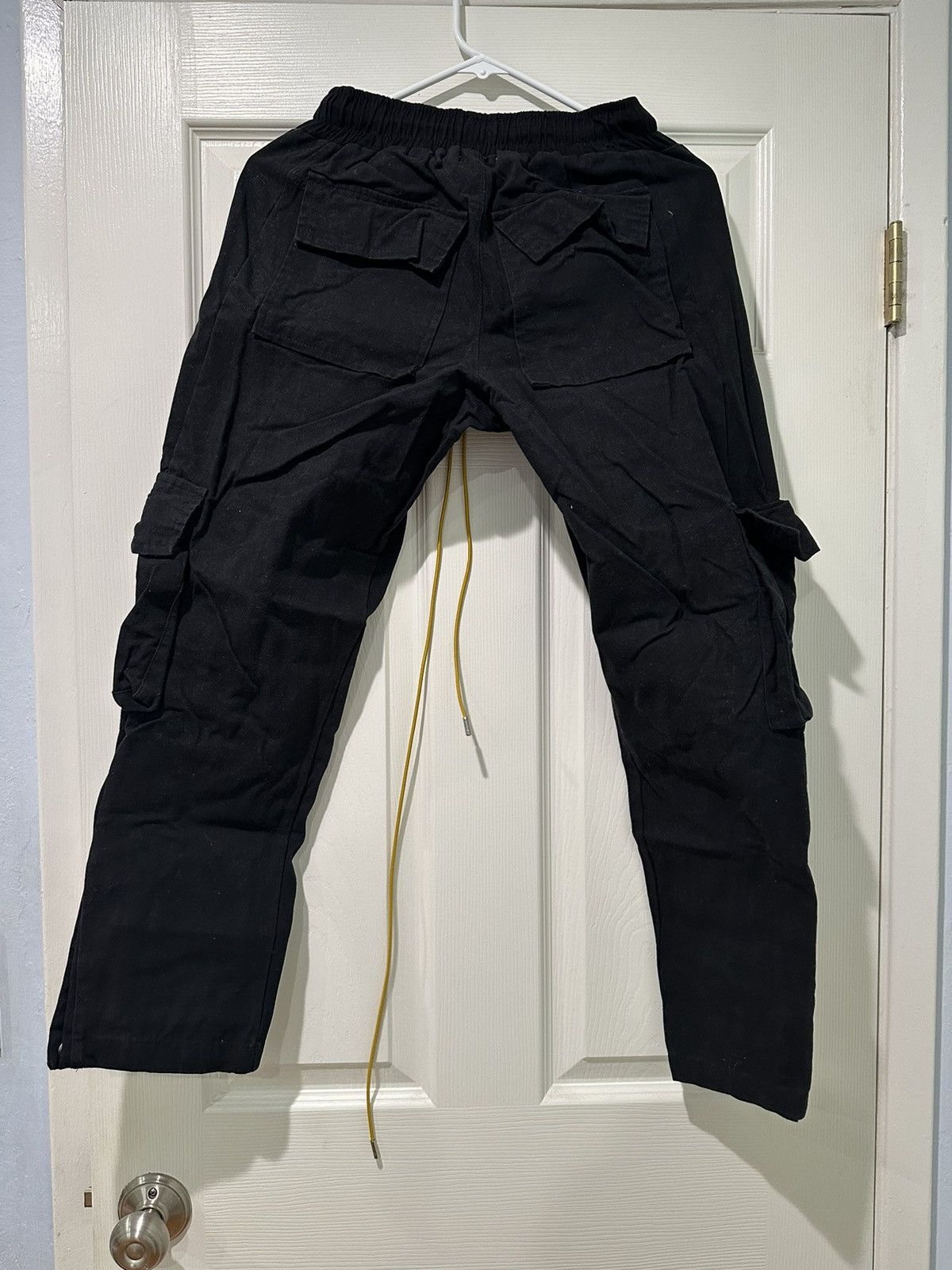 MNML MNML black snap cargos size XS Size US 30 / EU 46 - 2 Thumbnail