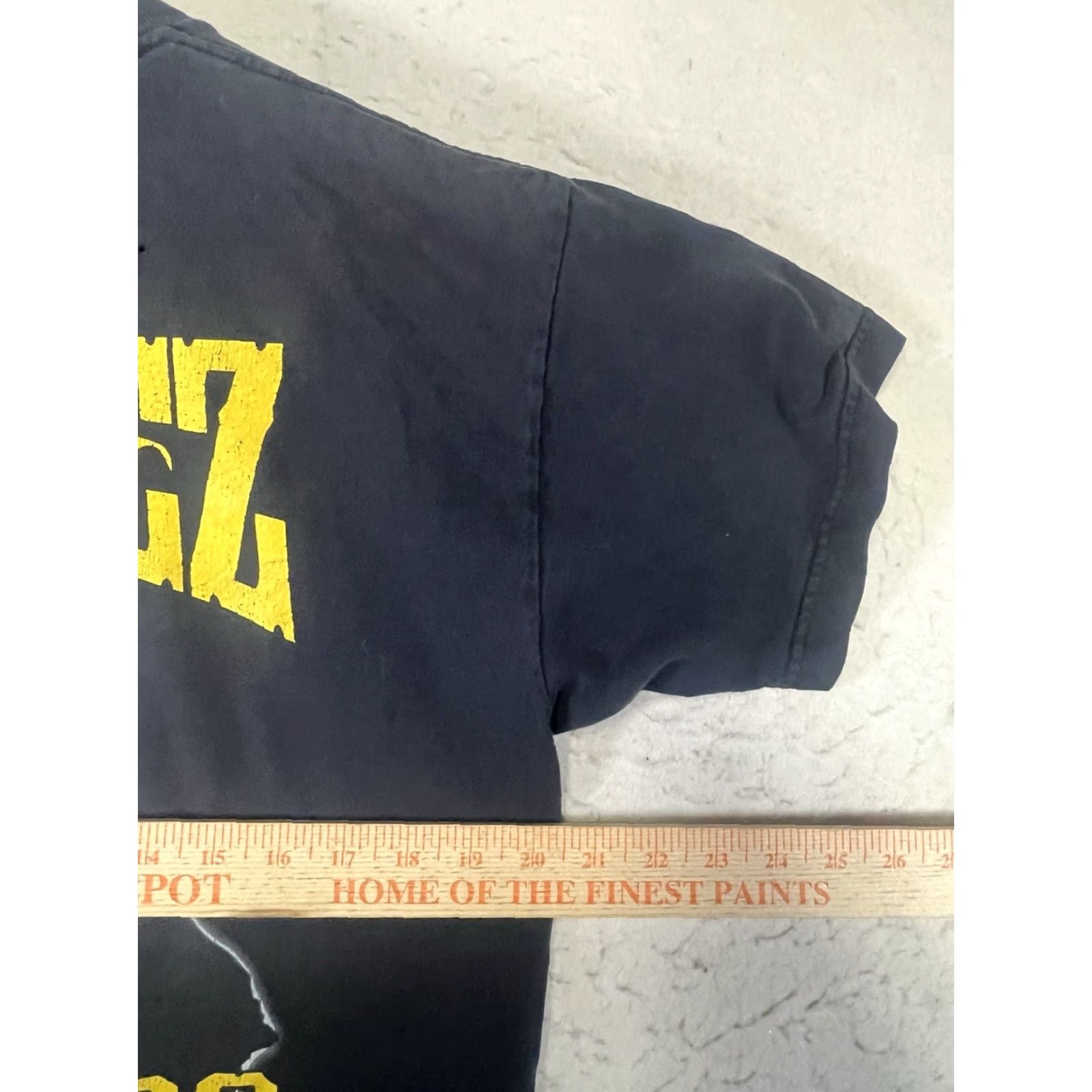 Vintage VINTAGE Bayside T-Shirt Men's Graphic Shirt Black USA 683 Teamsters Local Heavyweight L Crew Neck Short Sleeve Men’s Regular Size US L / EU 52-54 / 3 - 3 Thumbnail