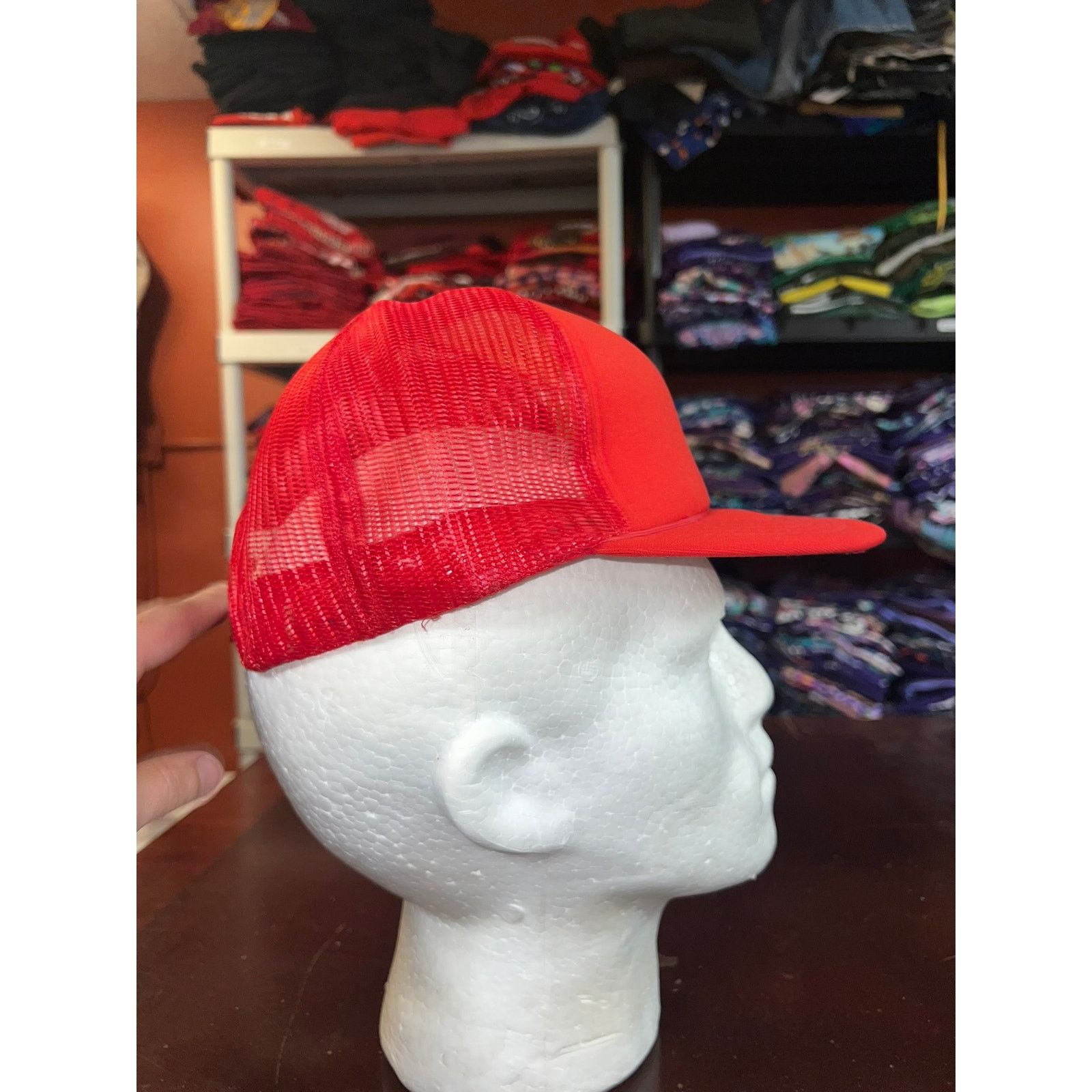 Vintage Vintage Red Blank Hat Trucker Mesh Snapback Cap Headwear OS Size ONE SIZE - 5 Thumbnail