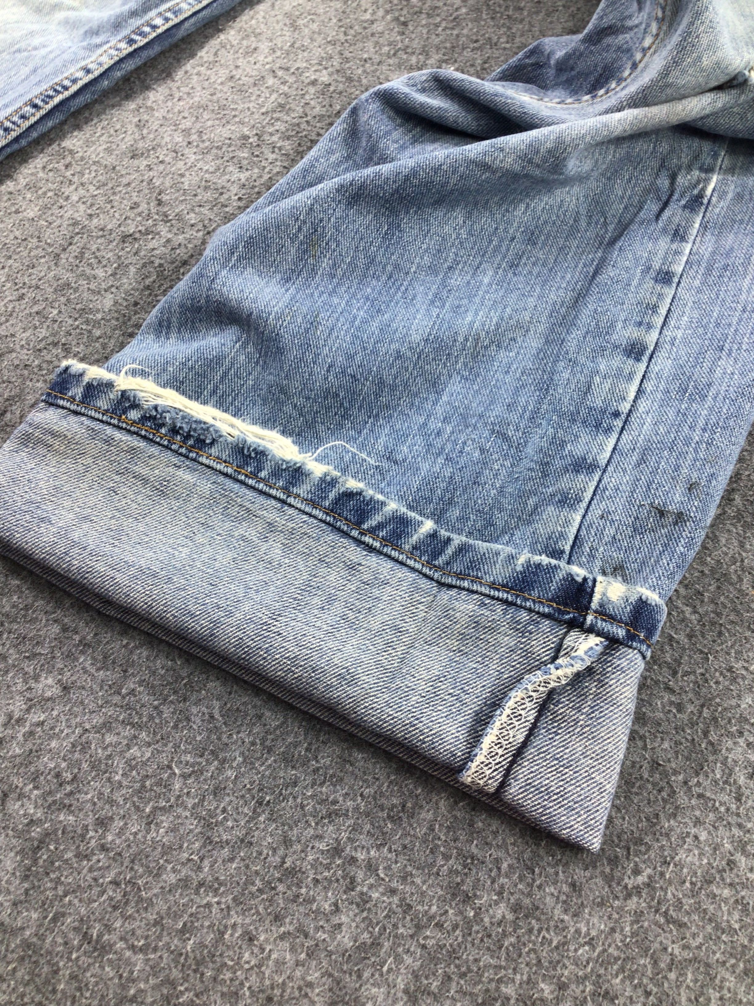 Levi's Vintage Levis 559 Jeans-J892 Size US 35 - 7 Thumbnail