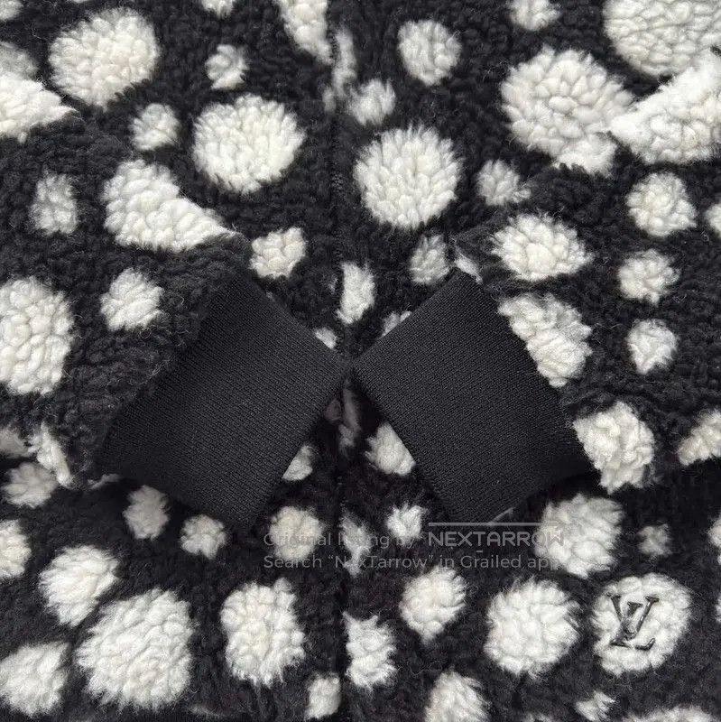 Louis Vuitton Louis Vuitton Black Wool Men's Outerwear . Size US XS / EU 42 / 0 - 7 Thumbnail