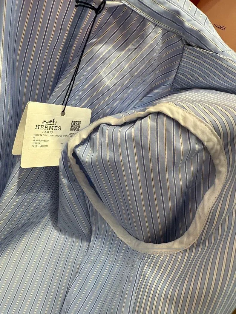 Hermes Hermes Layered Design Light Blue Two-Piece Suit Size 48R - 9 Thumbnail