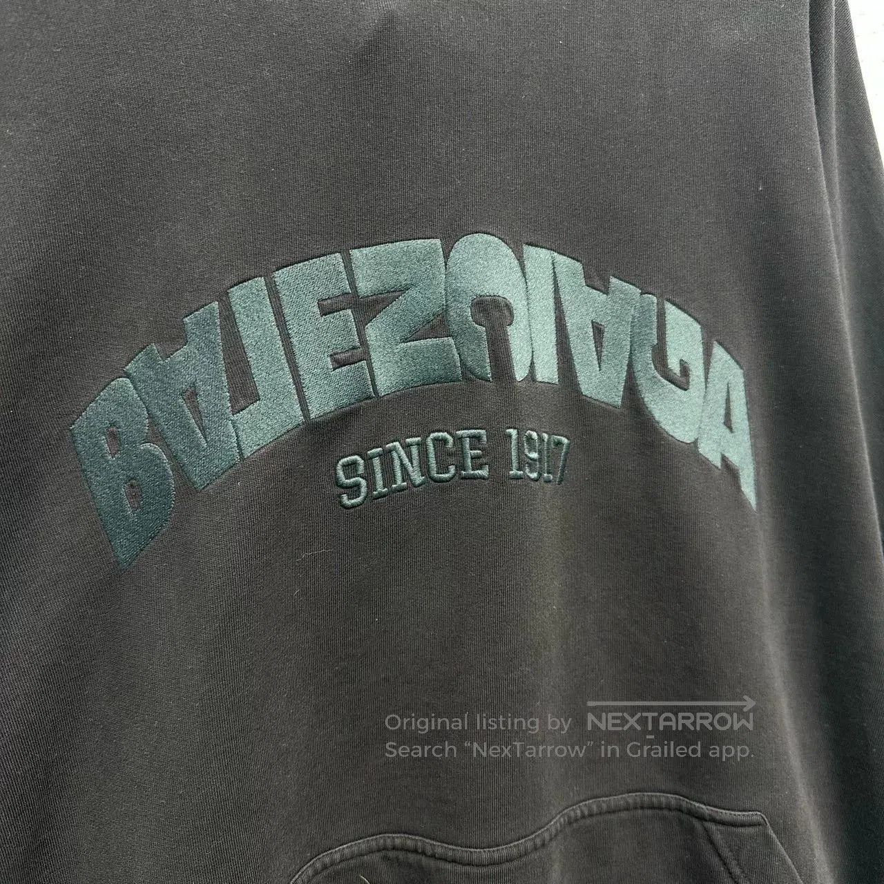 Balenciaga Balenciaga Black Inverted Logo Hoodie. Size US S / EU 44-46 / 1 - 3 Thumbnail