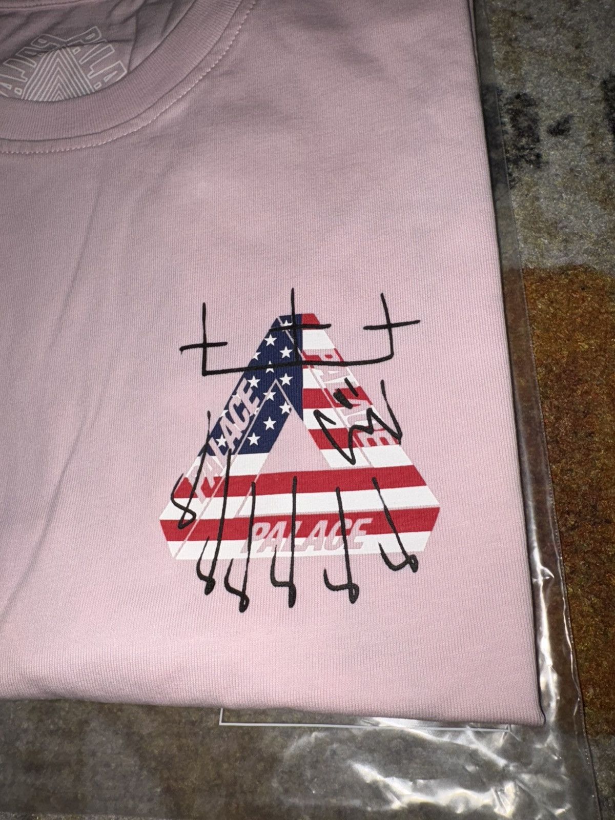 Palace Palace King Tri USA T-Shirt Size US XL / EU 56 / 4 - 3 Thumbnail