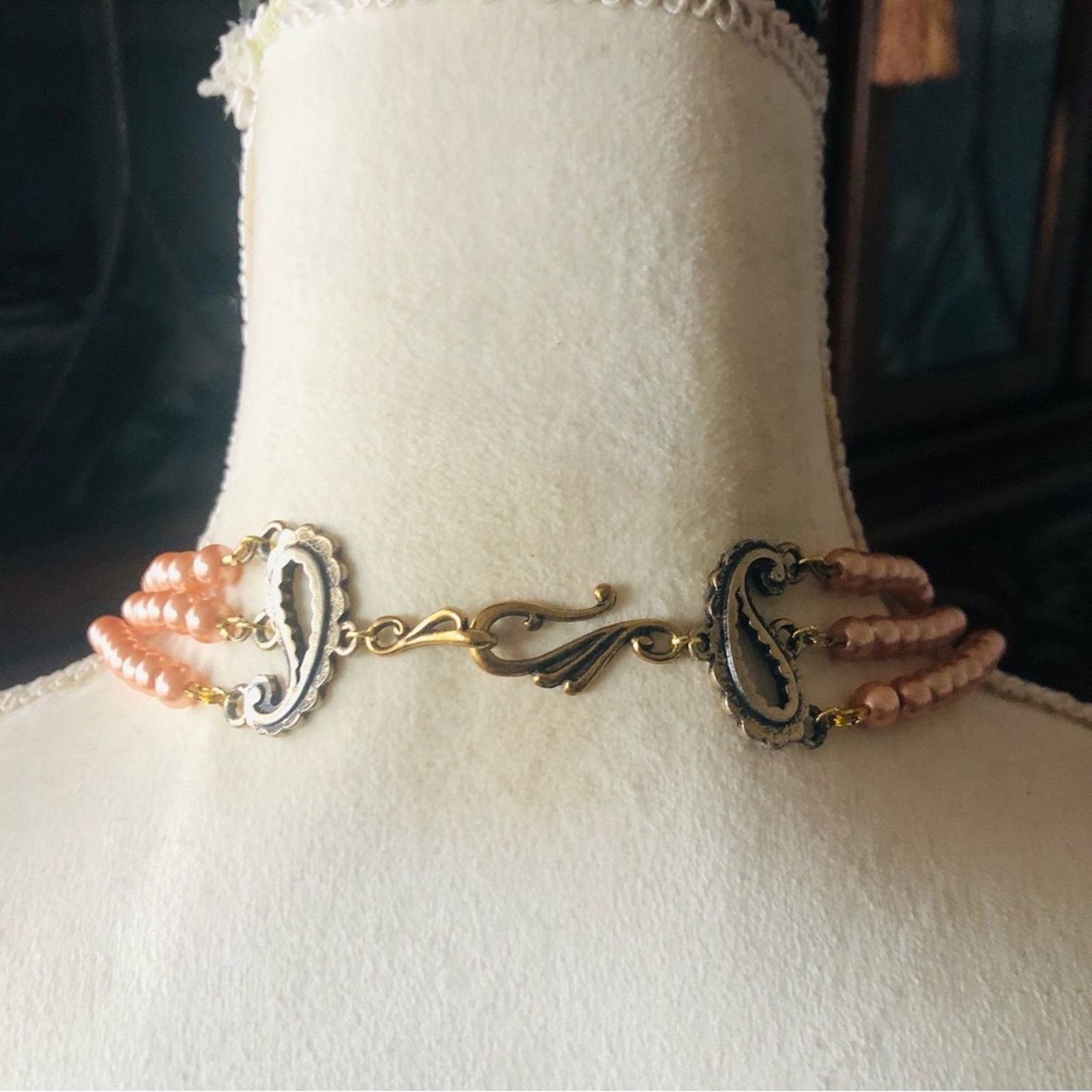 Handmade Handcrafted triple strand Czech glass Pearl necklace Size ONE SIZE - 7 Thumbnail
