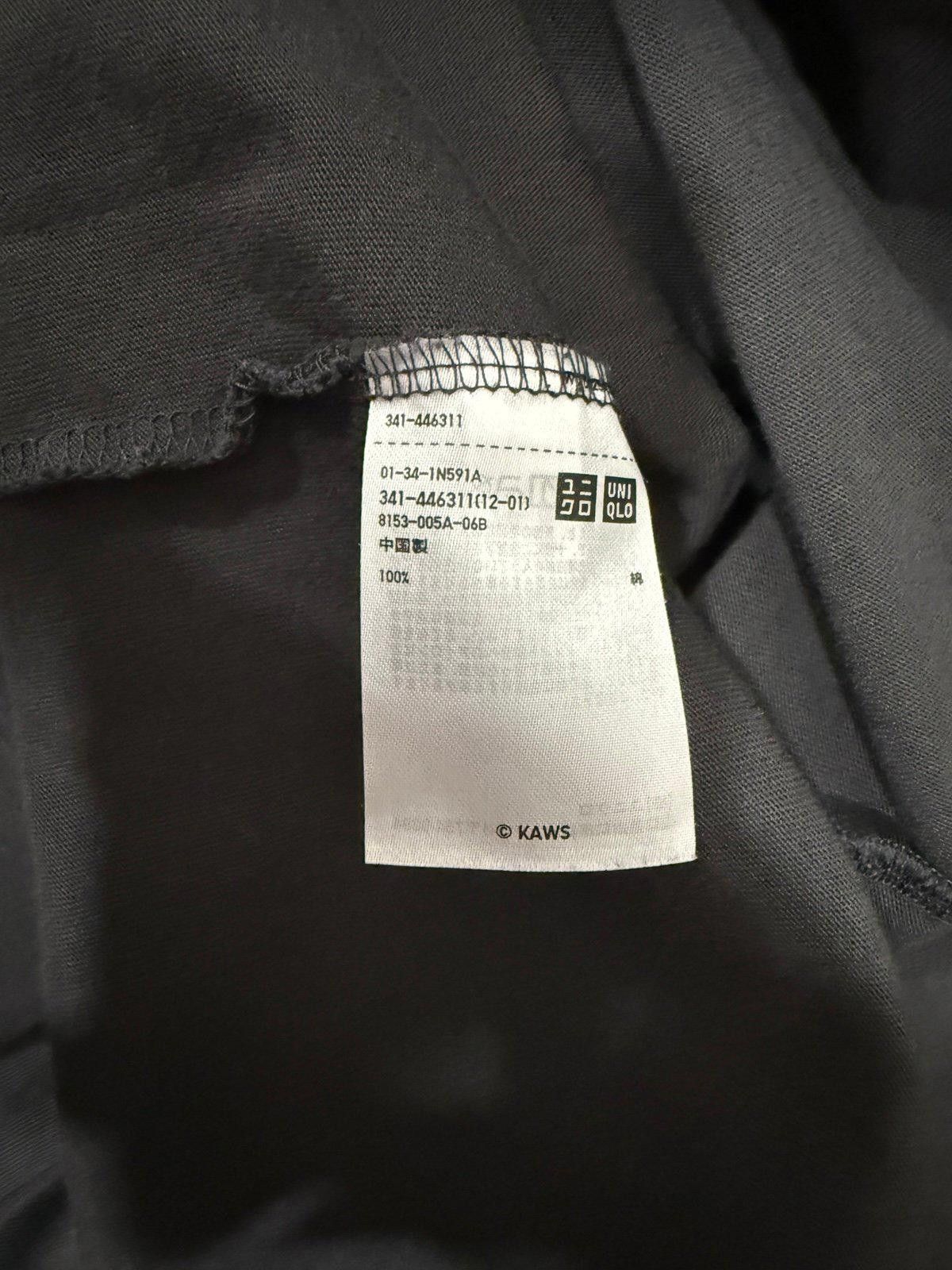 Kaws Kaws Uniqlo Tokyo First Tee Size US S / EU 44-46 / 1 - 5 Thumbnail