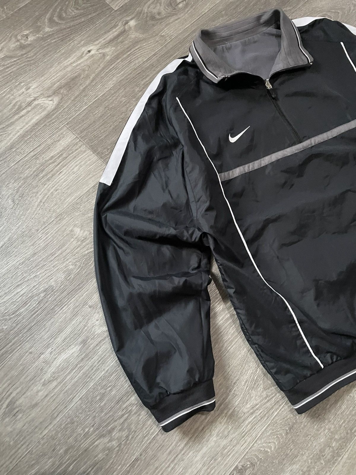 Nike Vintage Nike Nylon Reversible 2 Sides Pullover 1/3 Zip 90s Size US L / EU 52-54 / 3 - 13 Thumbnail