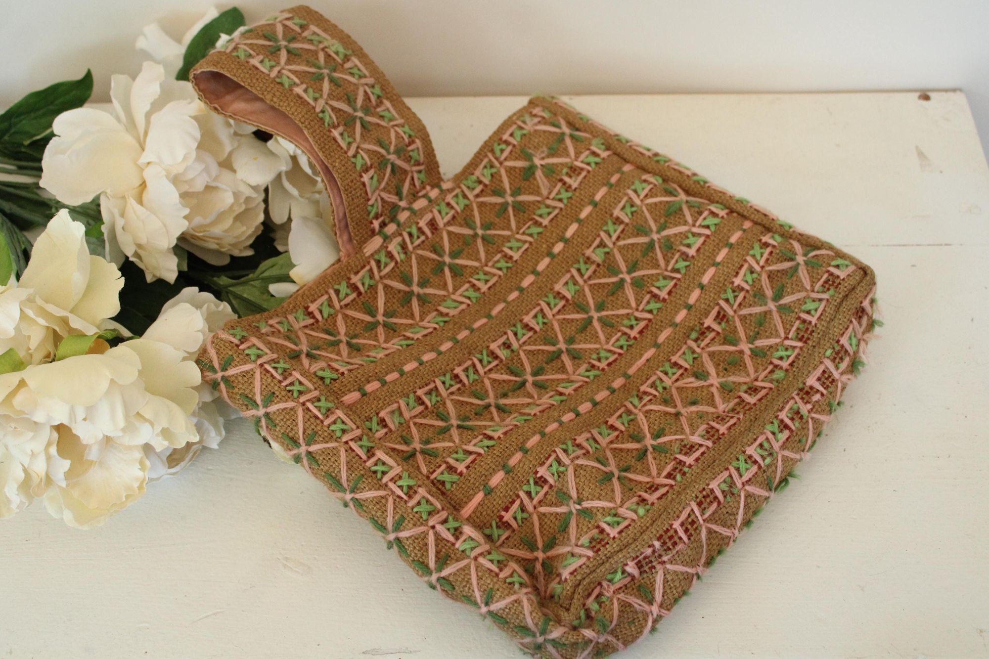 Vintage Vintage 1960s 1970s Bag, Embroidered Burlap Purse, Handled M Size ONE SIZE - 1 Thumbnail