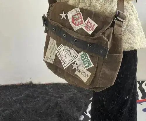 VIBE Vintage Y2k Messenger Bag Size ONE SIZE - 2 Thumbnail