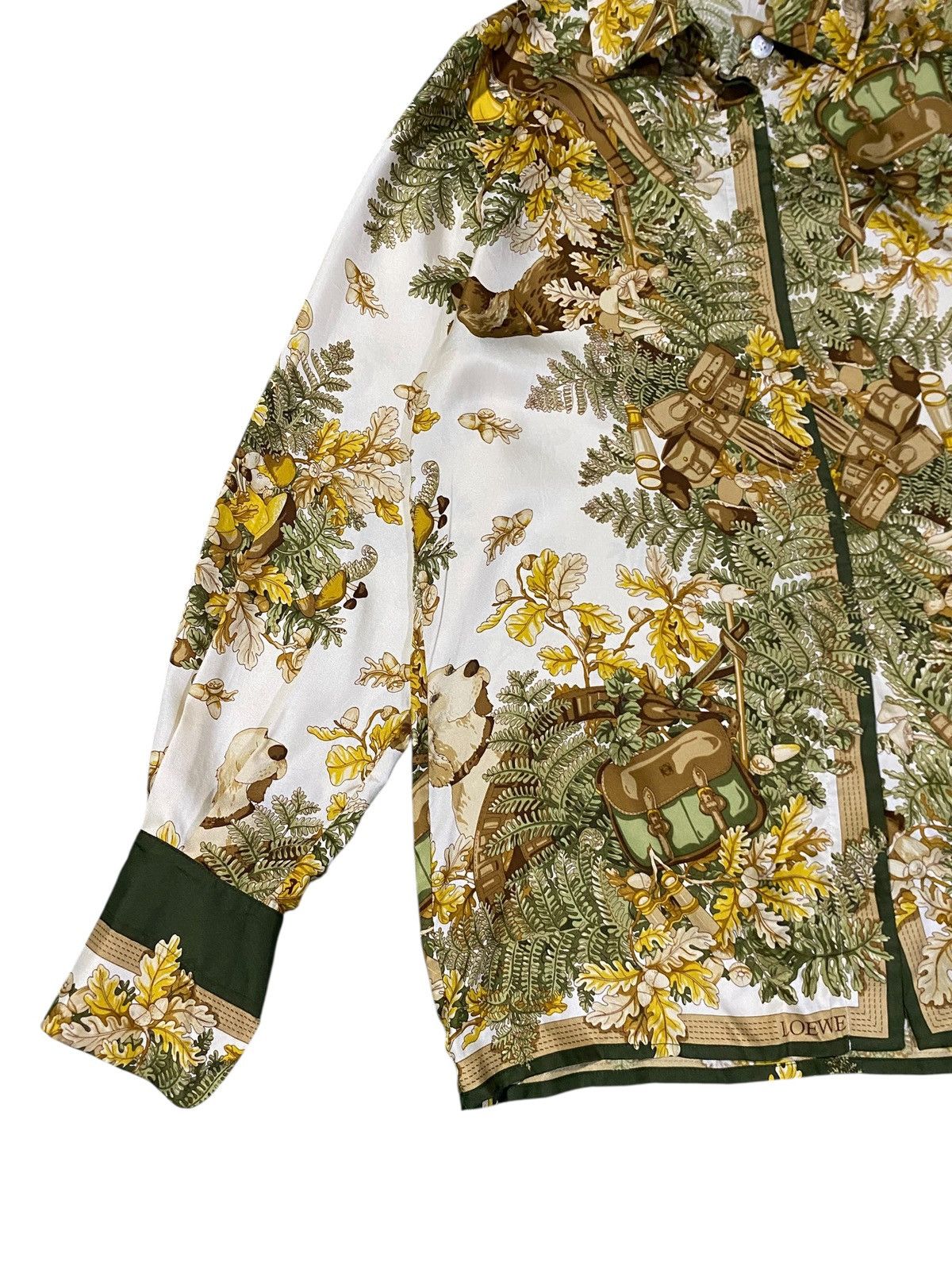 Loewe Loewe Vintage Silk Shirt All Over Print Luxury Designer Rare Size US L / EU 52-54 / 3 - 2 Thumbnail