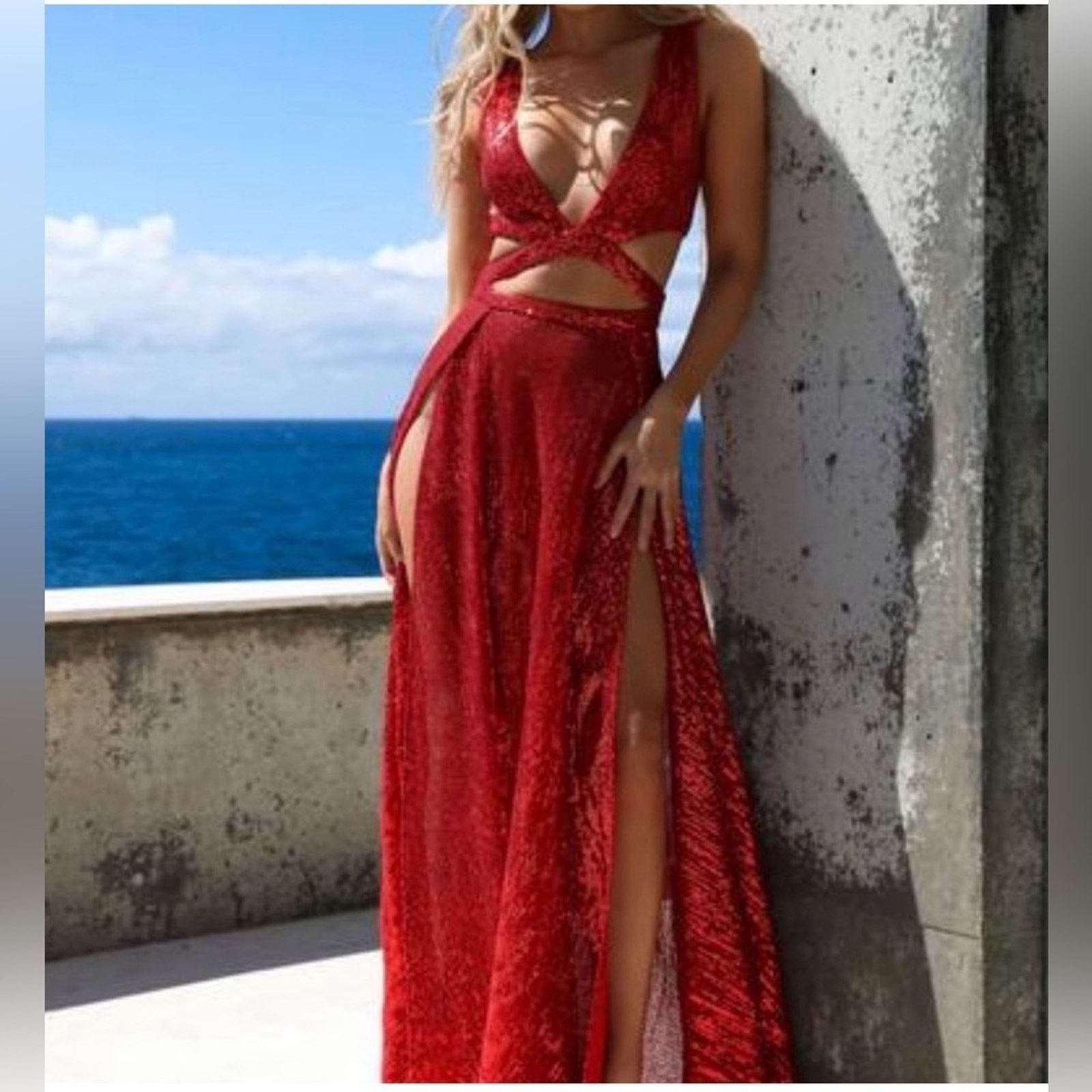 Other New Abyss by Abby Dazzling Red Backless Evening Gown size XS Size XS / US 0-2 / IT 36-38 - 4 Thumbnail