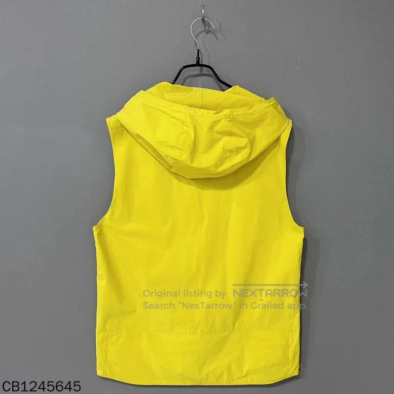 Hermes Hermes Neon Yellow Tech Fabric Sleeveless Jacket Size L / US 10 / IT 46 - 3 Thumbnail