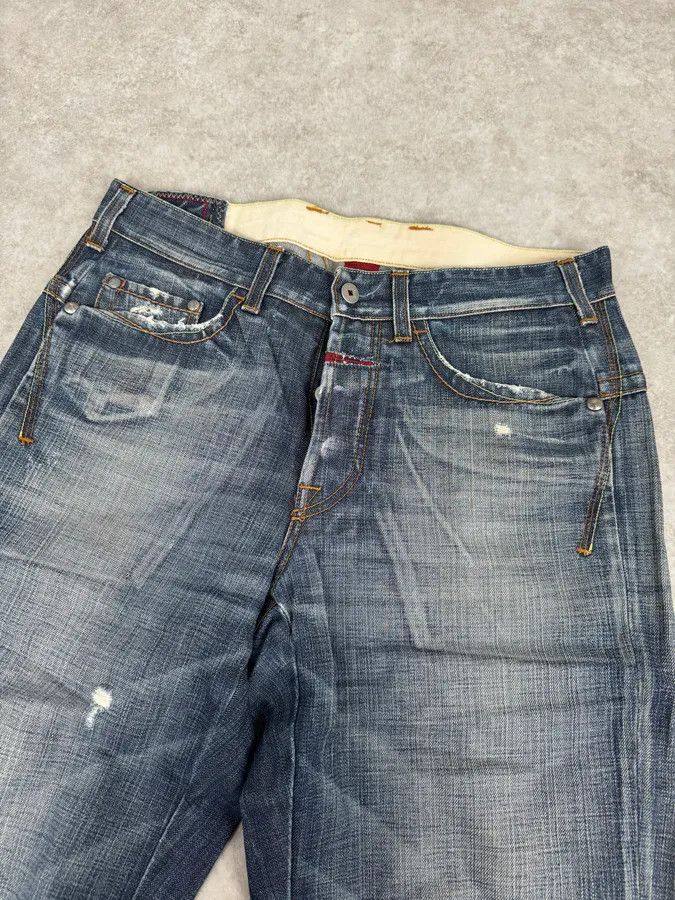 Marithe + Francois Girbaud 2000s Marithé + François Girbaud Faded Blue Relaxed Denim Jeans Size US 32 / EU 48 - 6 Thumbnail