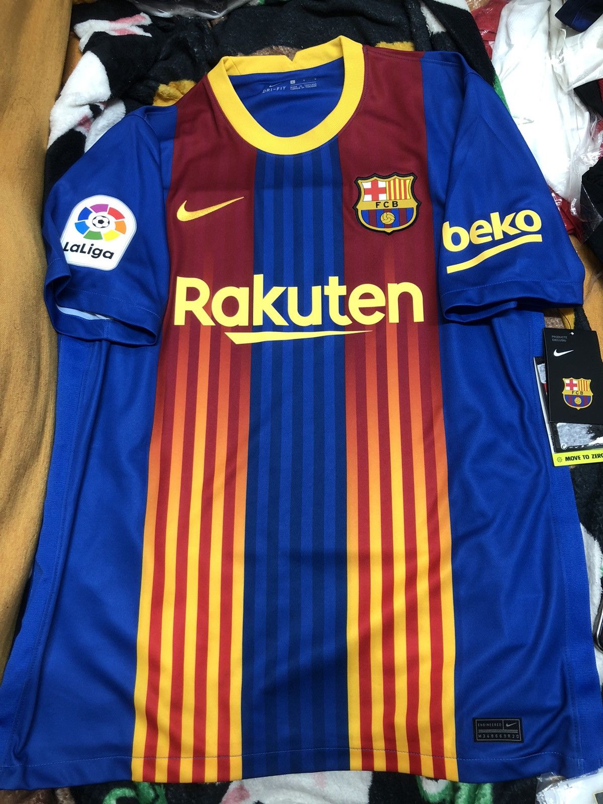 image of Nike x Soccer Jersey Barcelona El Clasico 2021 Special Edition 3 Pique , Men's (Size Large)