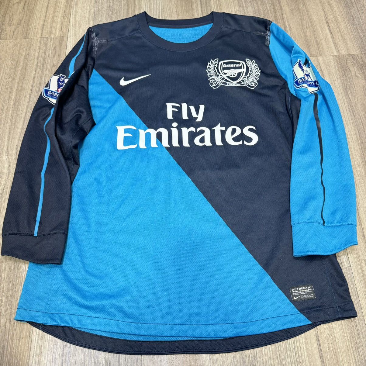 Nike Arsenal 11/12 longsleeves player issue away shirt #12 Henry Size US L / EU 52-54 / 3 - 1 Thumbnail