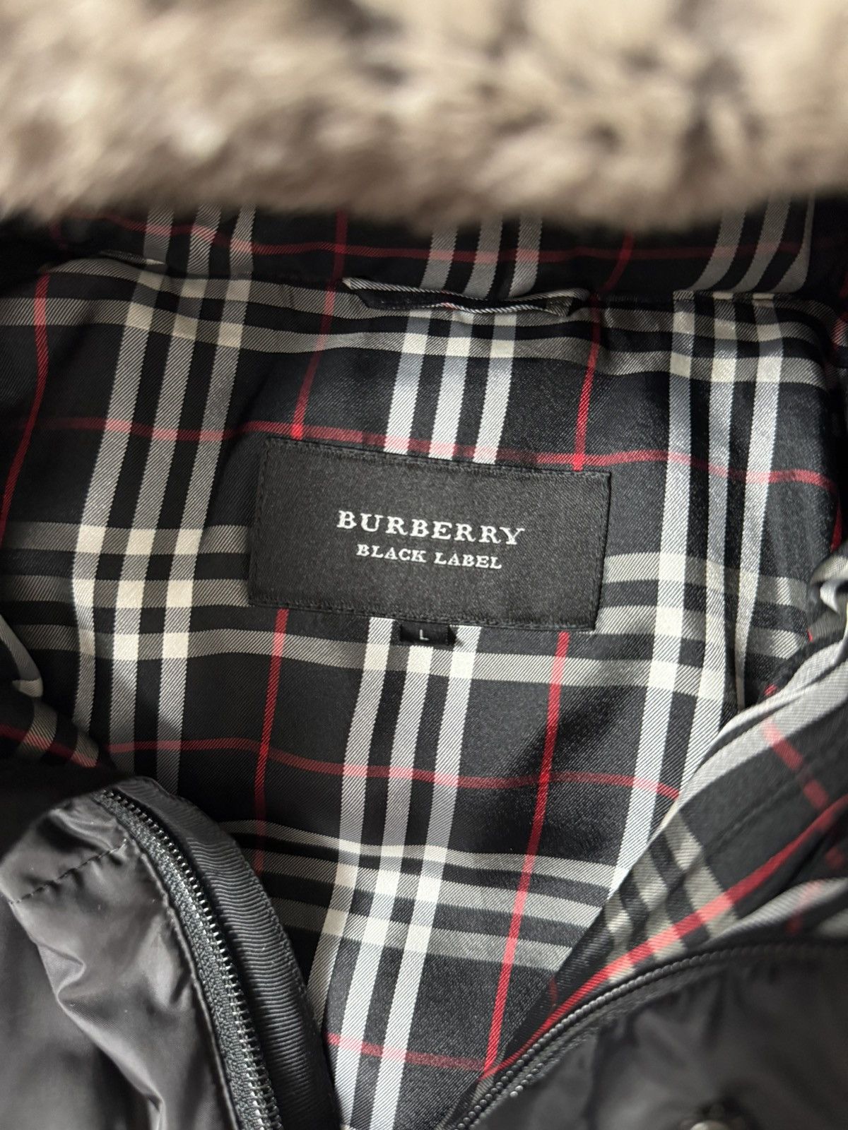 Burberry Japanese Burberry Black Label fur puffer (Japanese L) Size US L / EU 52-54 / 3 - 3 Thumbnail