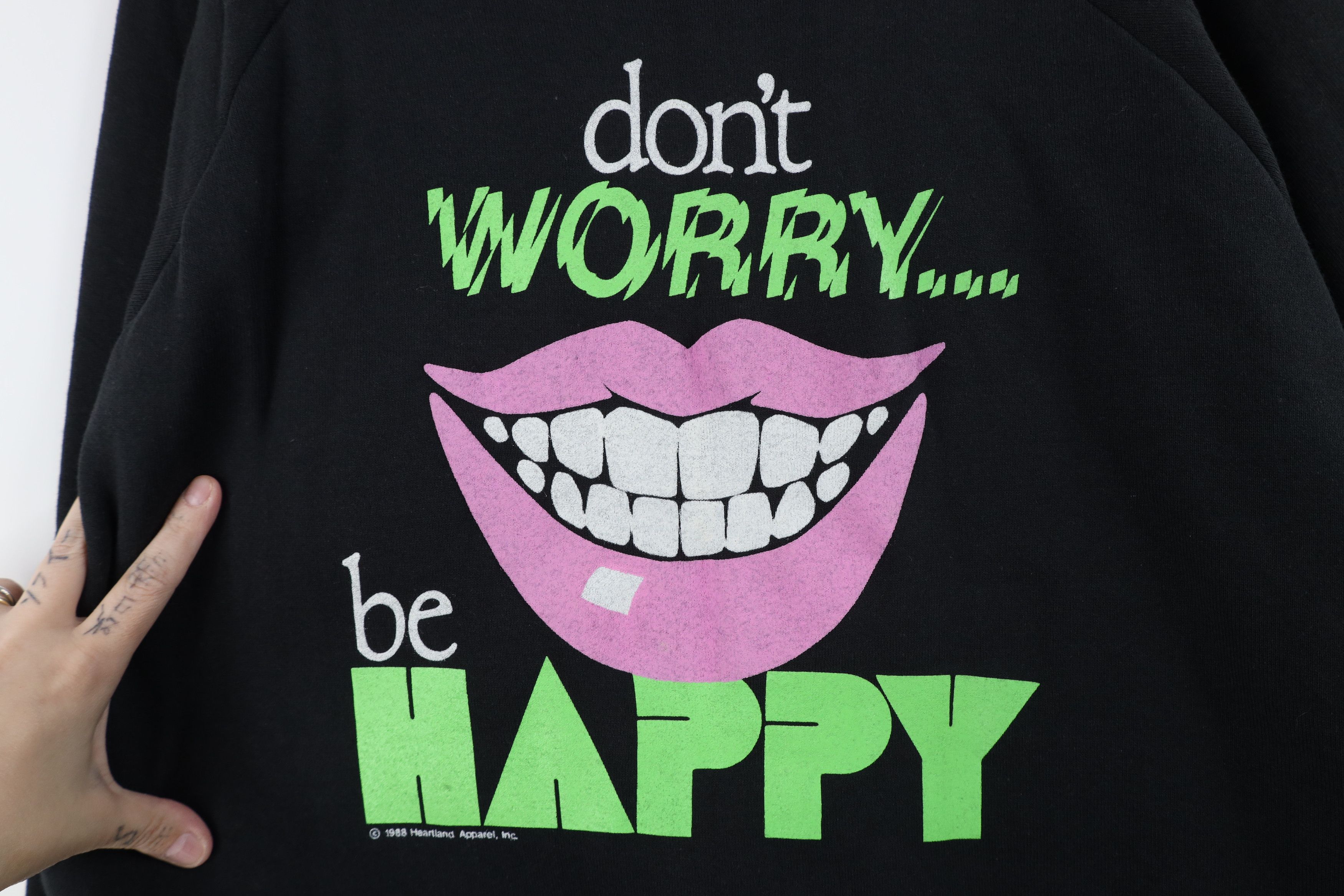 Vintage Deadstock Vintage 80s Streetwear Be Happy Sweatshirt USA Size US XL / EU 56 / 4 - 4 Thumbnail