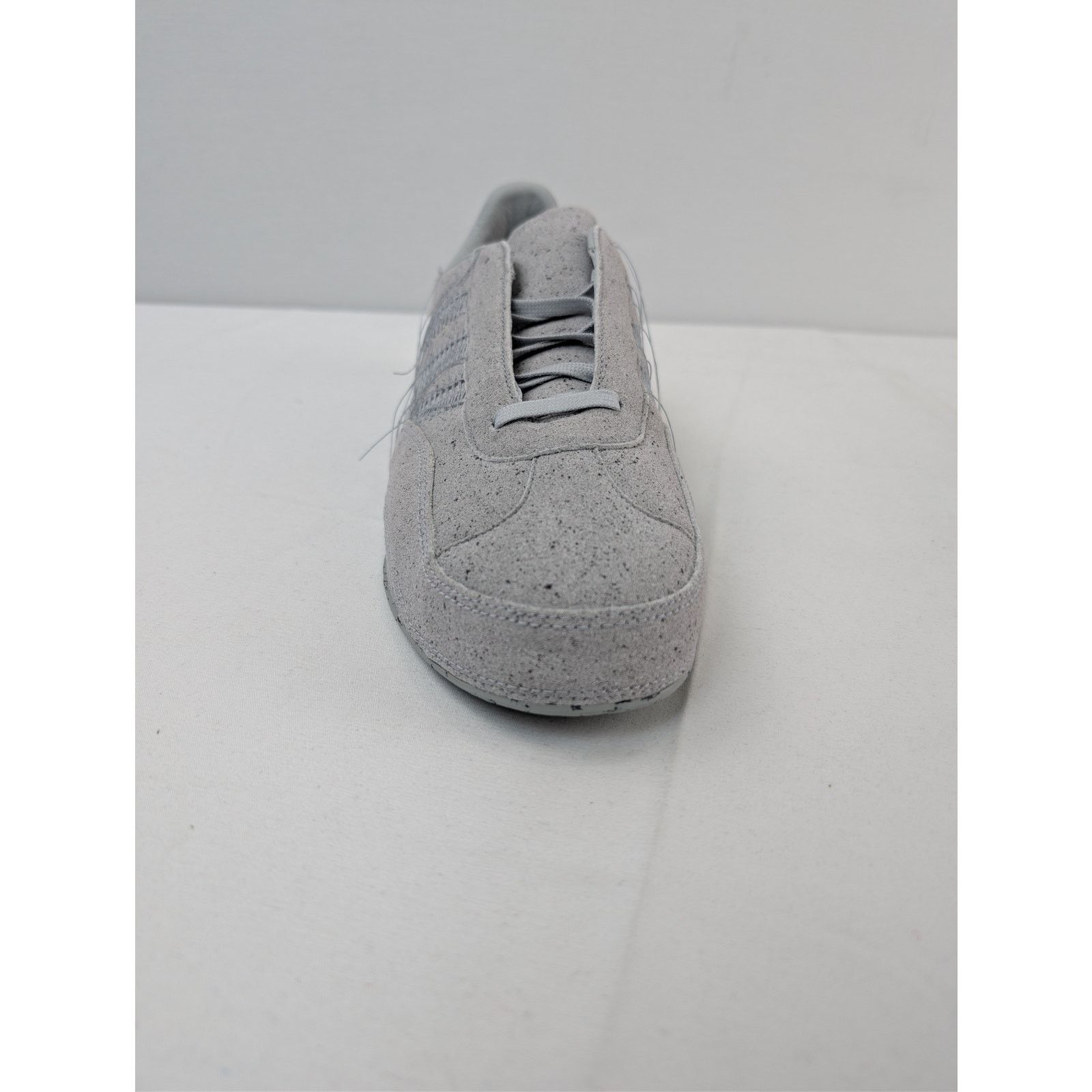 Y-3 o1rshd1 Gazelle Low-Top Sneakers in Gray Size US 8 / EU 41 - 16 Thumbnail
