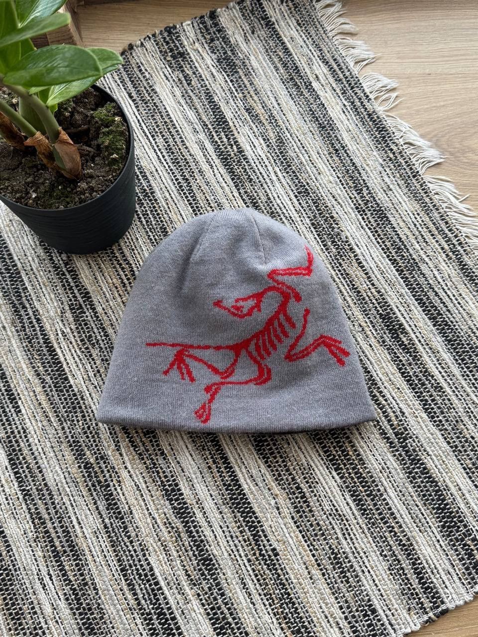 Arc'teryx ARCTERYX HAT REVERSIBLE DOUBLESIDE VINTAGE LOGO BIRD FLEECE Size ONE SIZE - 5 Thumbnail