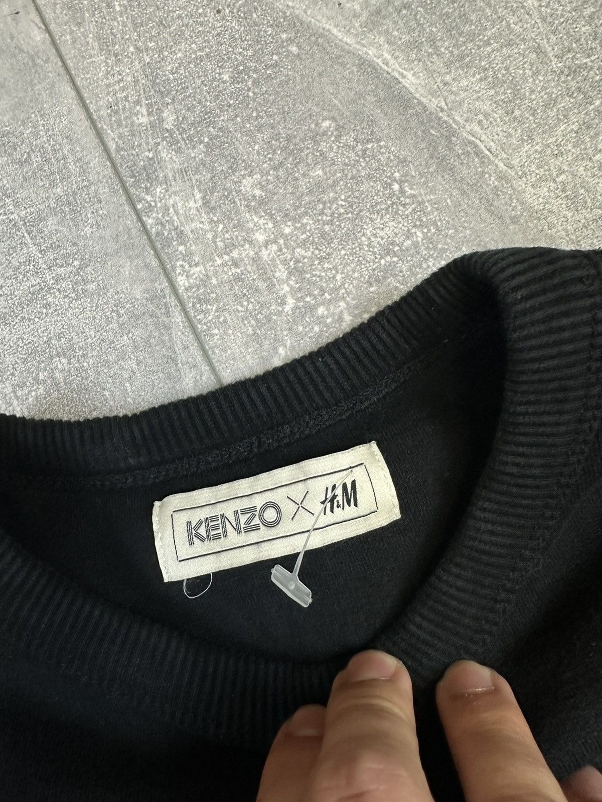 H&M × Kenzo Women’s Kenzo x H&M overprint logo sweatshirt Size S / US 4 / IT 40 - 5 Thumbnail