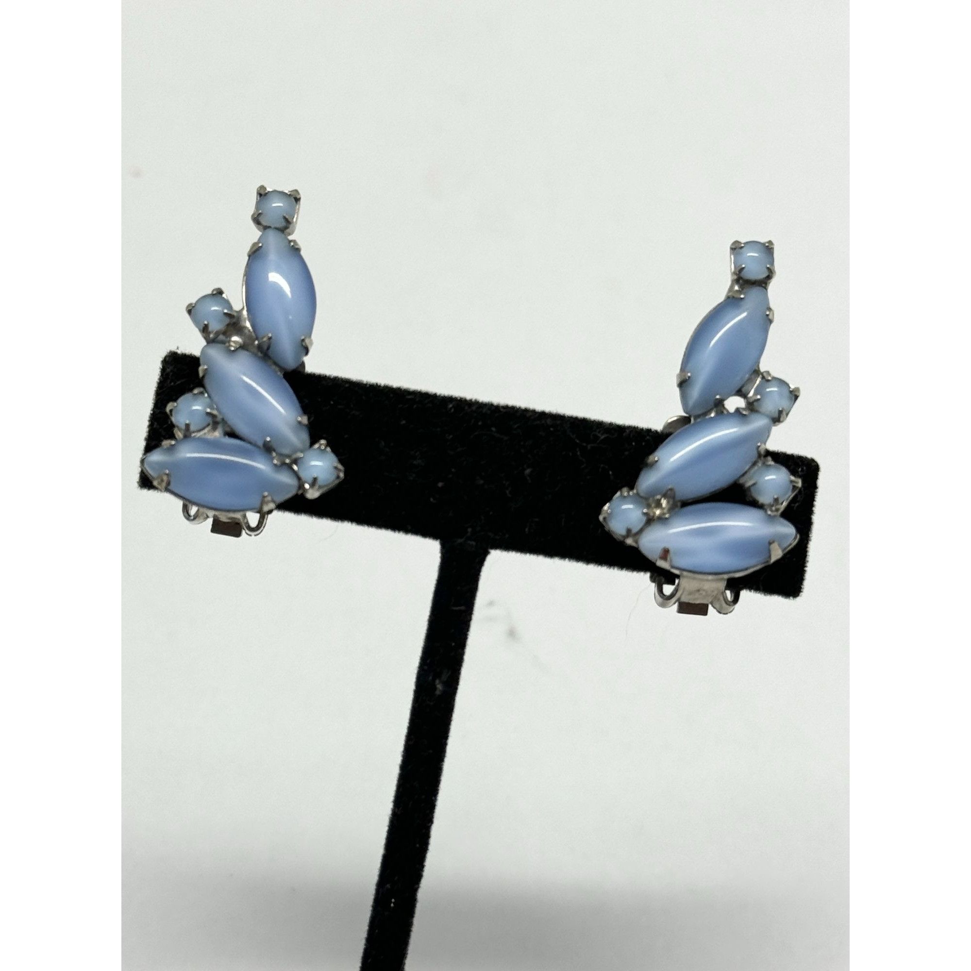 Vintage blue glass rhinestone earrings