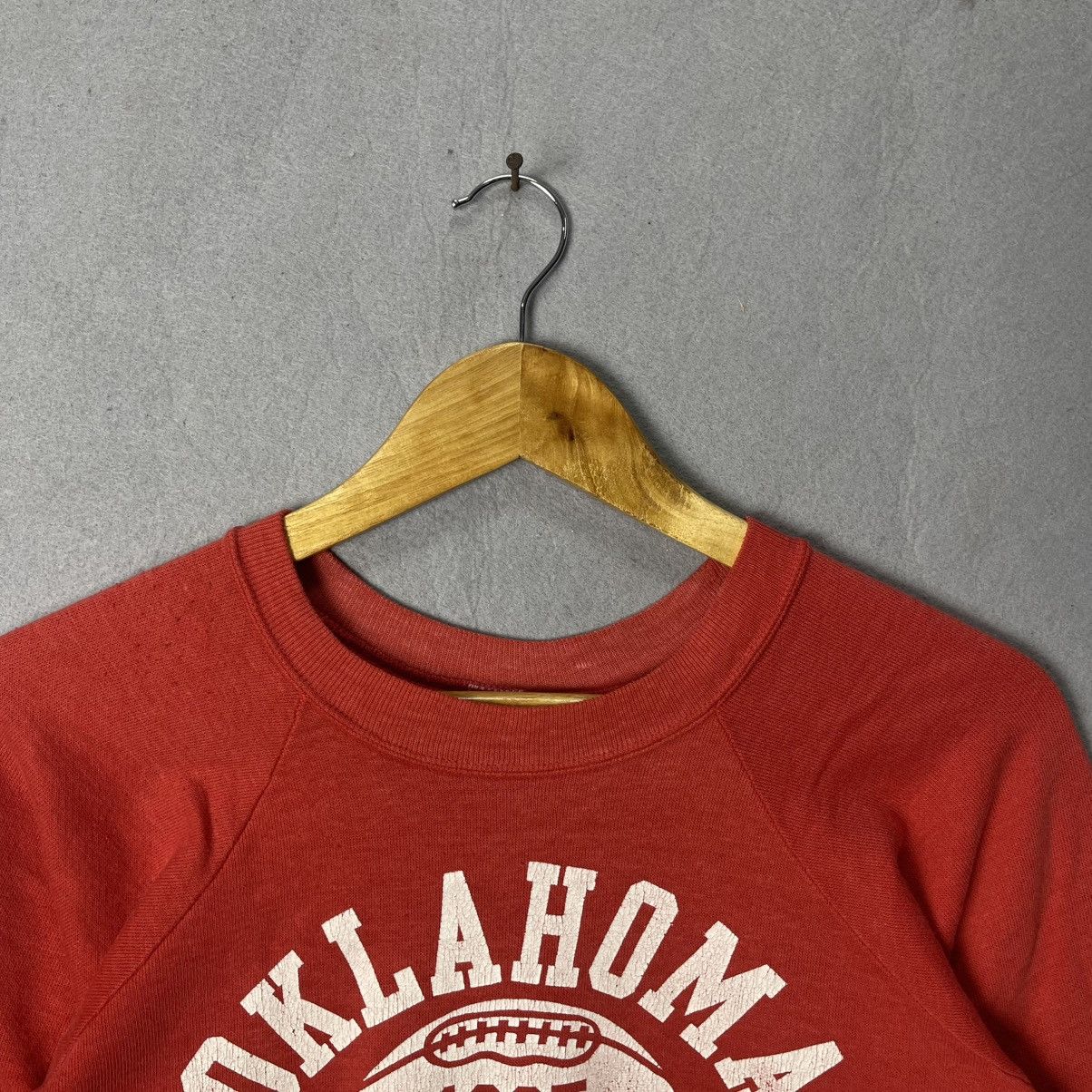 Vintage Vintage Oklahoma National Champions 1985 Crewneck Sweatshirt Size US S / EU 44-46 / 1 - 2 Thumbnail