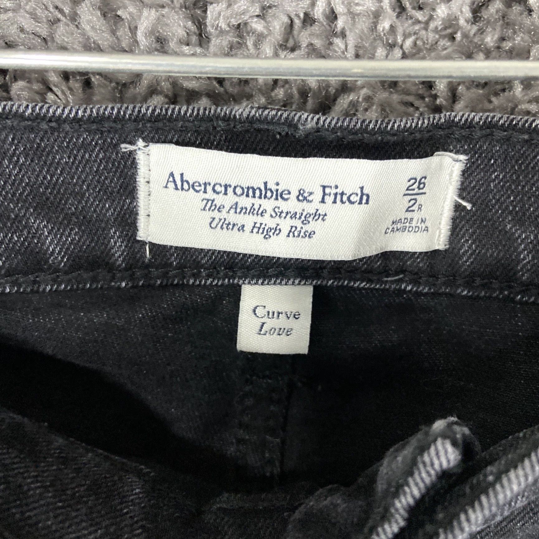 Abercrombie & Fitch Abercrombie & Fitch Curve Love Jeans Size 2 Black Distressed Straight Women Size 26" / US 2 / IT 38 - 7 Thumbnail