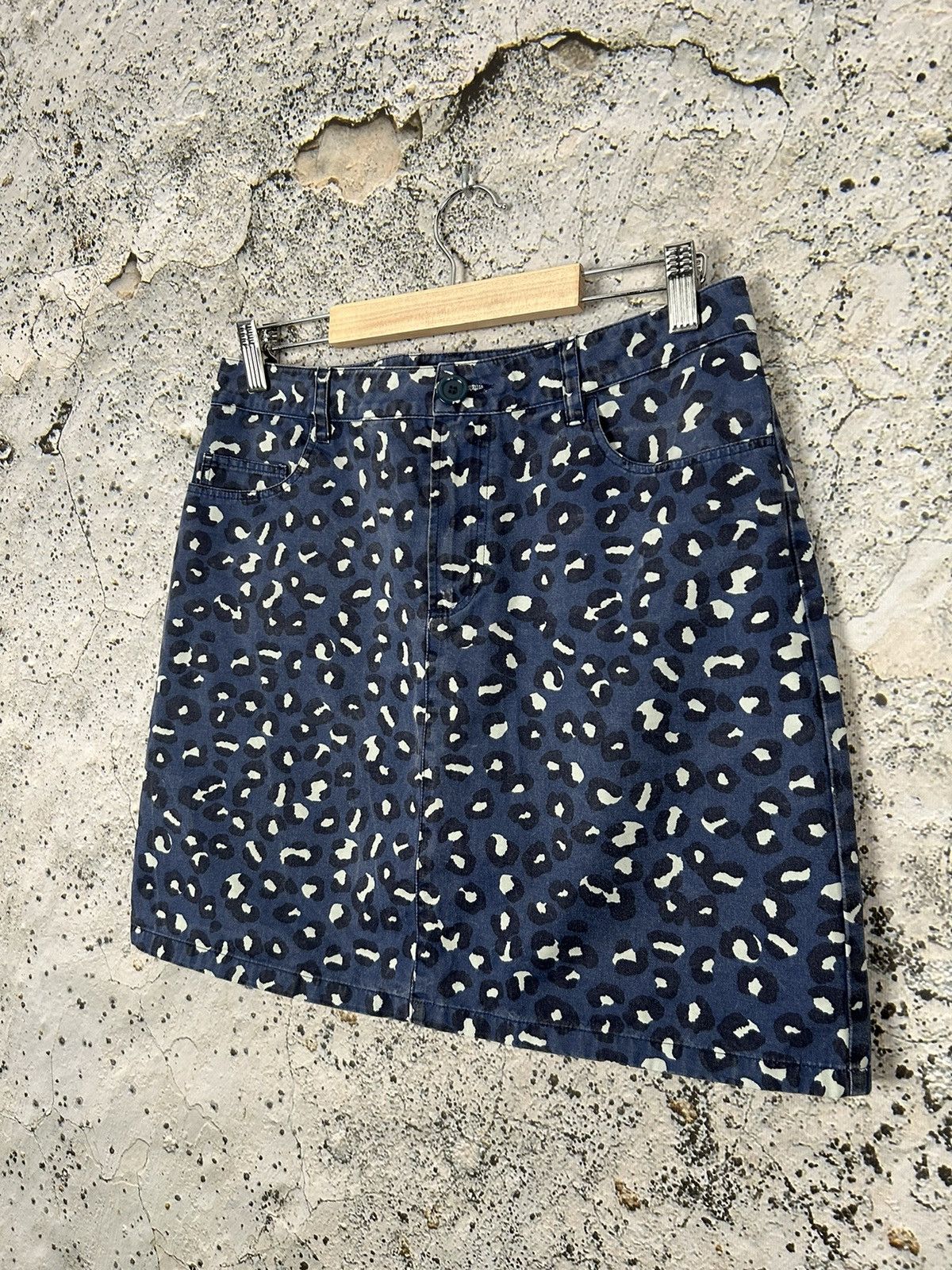 A.P.C. A.P.C. Rue Madame Paris Midi Skirt Designer Avantgarde Rock Size 26" / US 2 / IT 38 - 2 Thumbnail