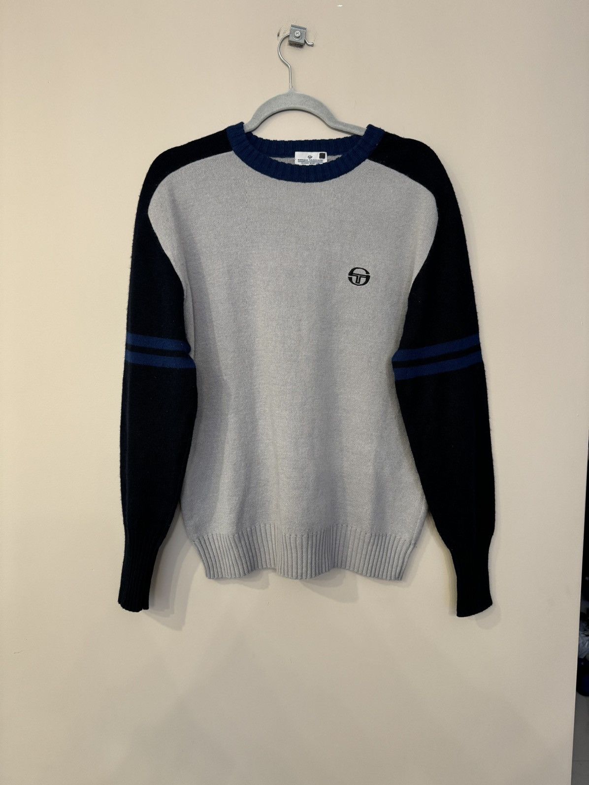 Sergio Tacchini Sergio Tacchini Wool vintage sweater 90s basic stylish item Size US L / EU 52-54 / 3 - 1 Thumbnail