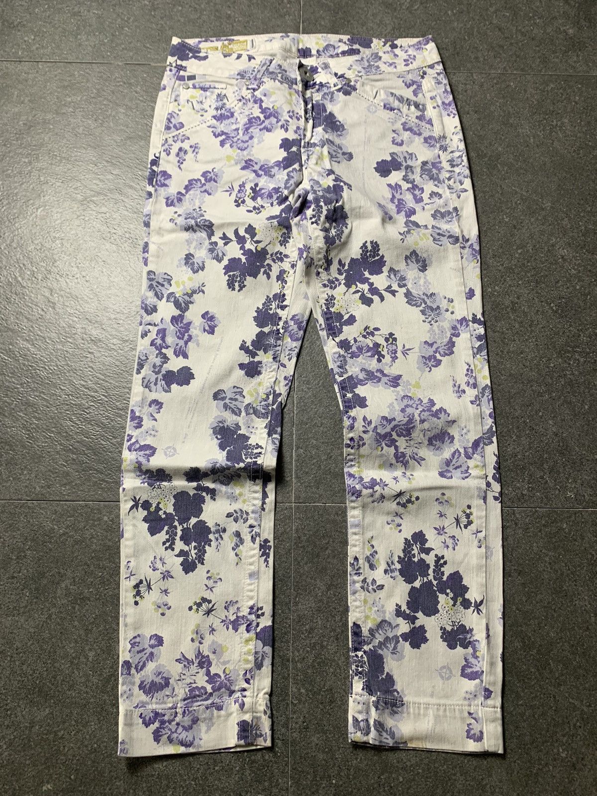 Marithe + Francois Girbaud 2000s Le Casual De Marithe Francois Girbaud Floral Pants Size 30" / US 8 / IT 44 - 2 Thumbnail