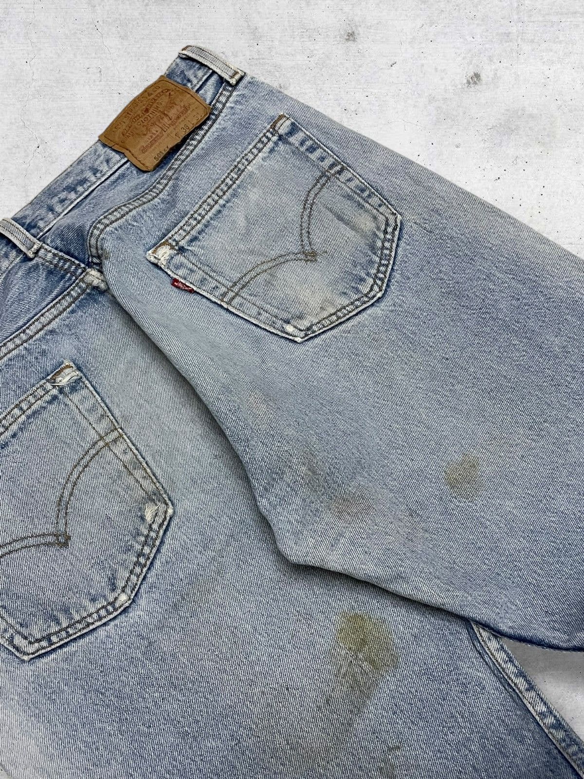 Levi's Vintage Clothing VINTAGE 501 LEVIS OG 90S DISTRESSED MUDWWASH STYLE DENIM Size US 34 / EU 50 - 17 Thumbnail