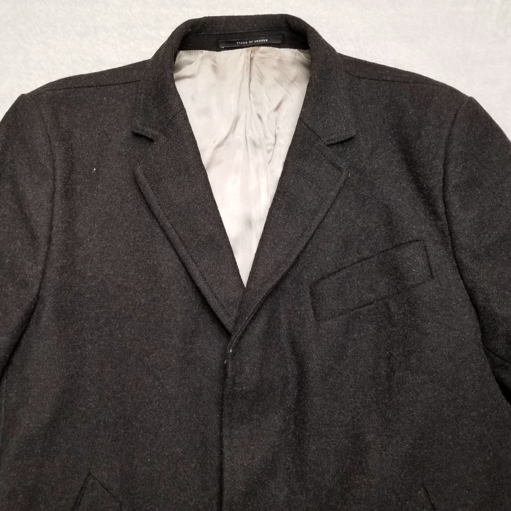 Tiger of Sweden VINTAGE Tiger of Sweden Coat Mens 44 Charcoal 80% Wool Overcoat Jacket Wilhelm 4 Casual Size US S / EU 44-46 / 1 - 2 Thumbnail