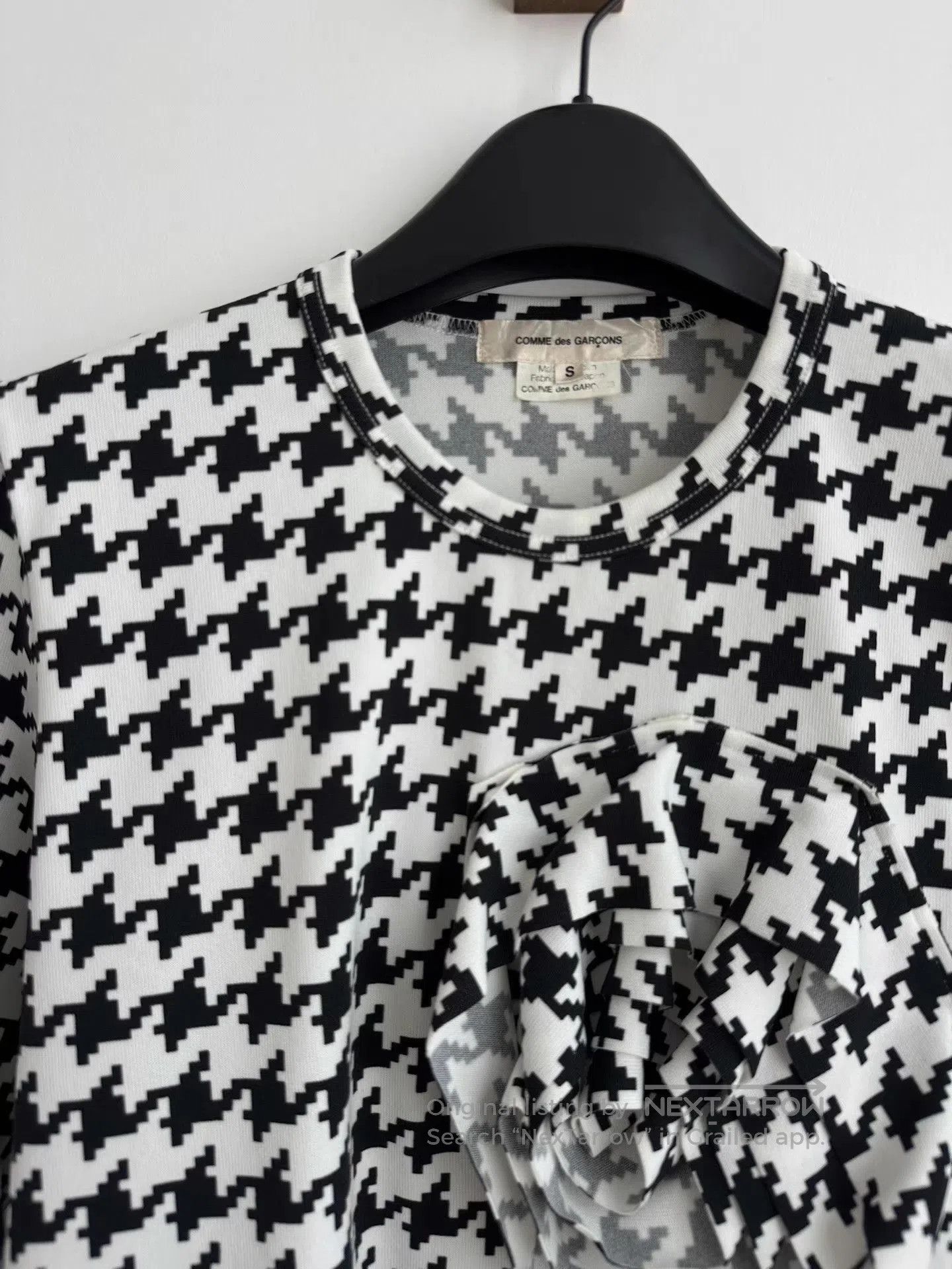 Comme des Garcons Houndstooth Long Sleeve Top with Ruffled Flowers. Size US S / EU 44-46 / 1 - 4 Thumbnail