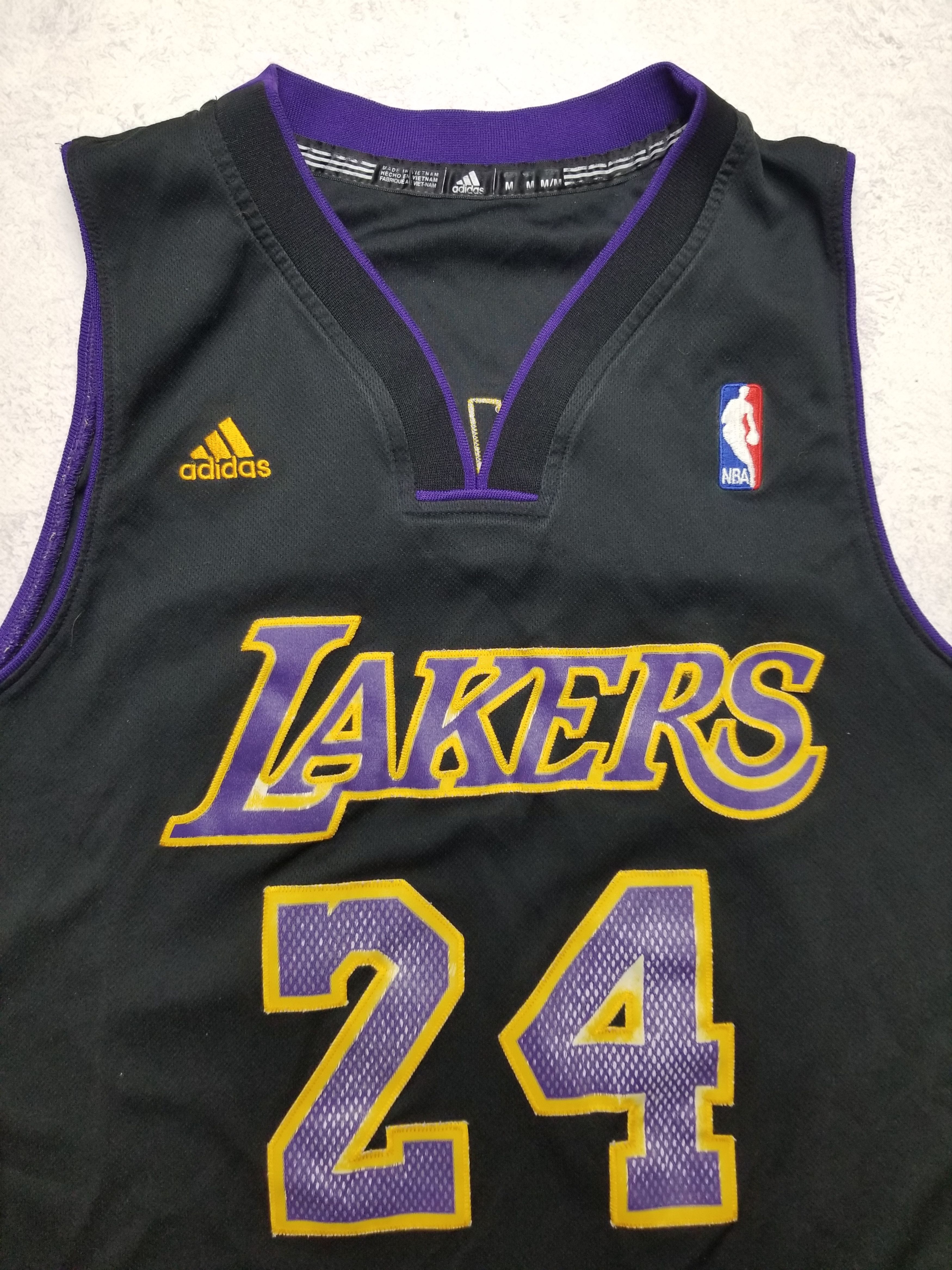 Adidas LA Lakers #24 Kobe Bryant Hollywood Nights Kit Jersey Shorts Size US M / EU 48-50 / 2 - 12 Thumbnail