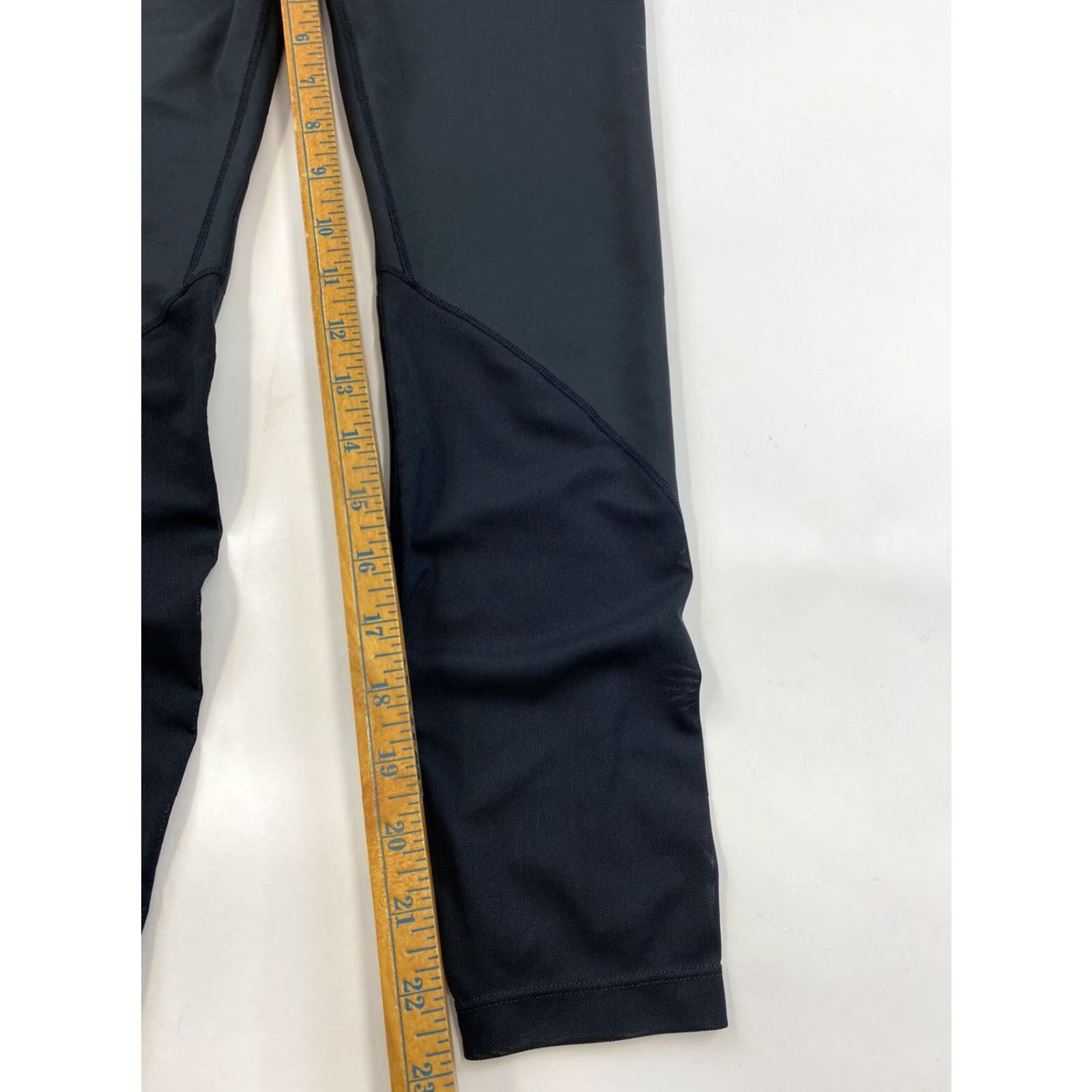 Nike Nike Compression Leggings Women S Black Regular Size S Activewear Compression Leg Size 28" / US 6 / IT 42 - 6 Thumbnail