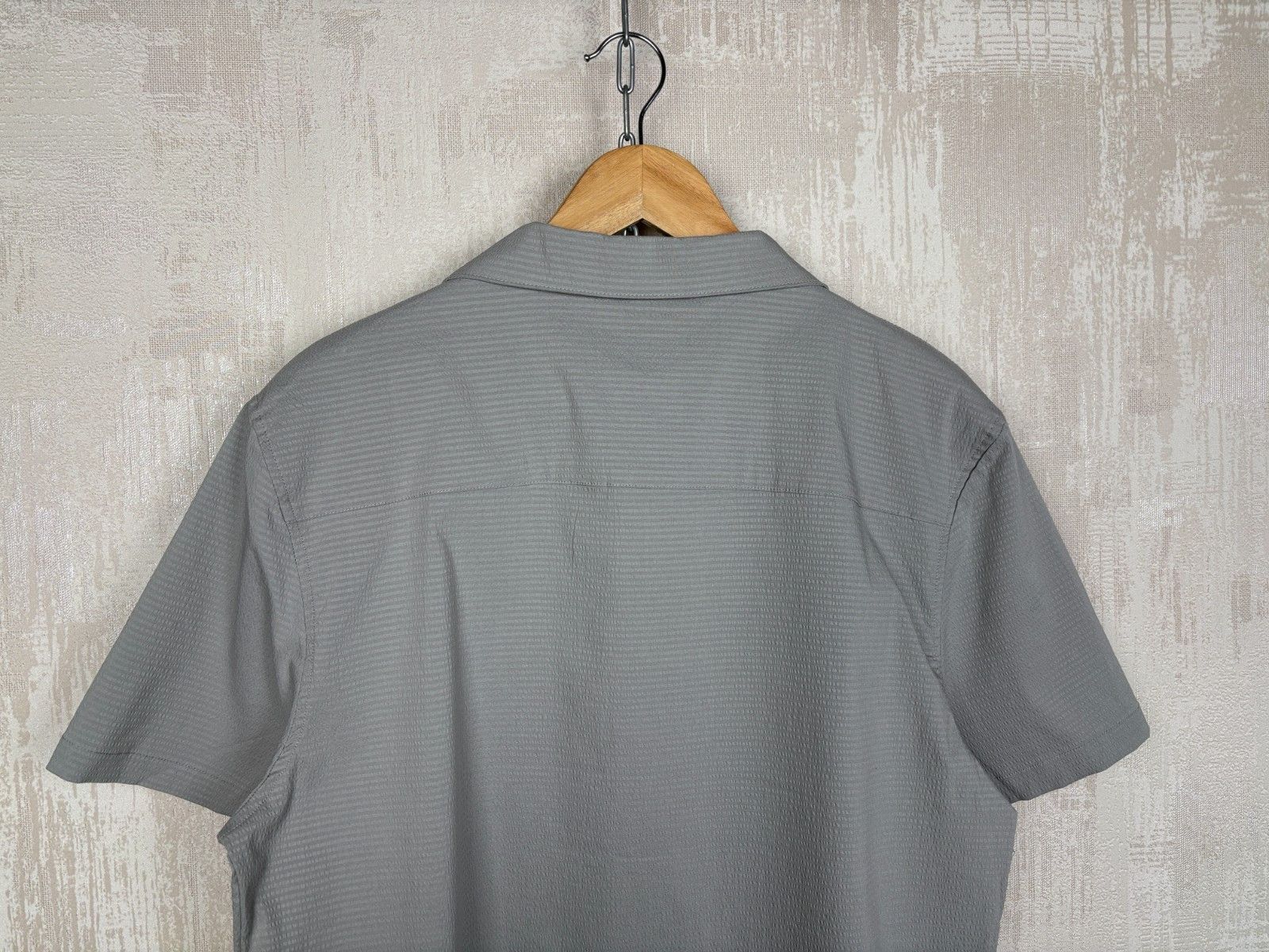 Other UK ARNE Seersucker Collar Short Sleeve Shirt in Stone Size US L / EU 52-54 / 3 - 15 Thumbnail