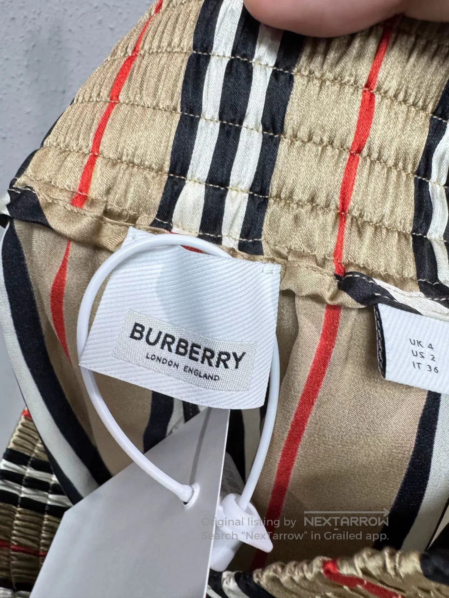 Burberry Burberry Silk Striped Shorts. Size 31" - 3 Thumbnail