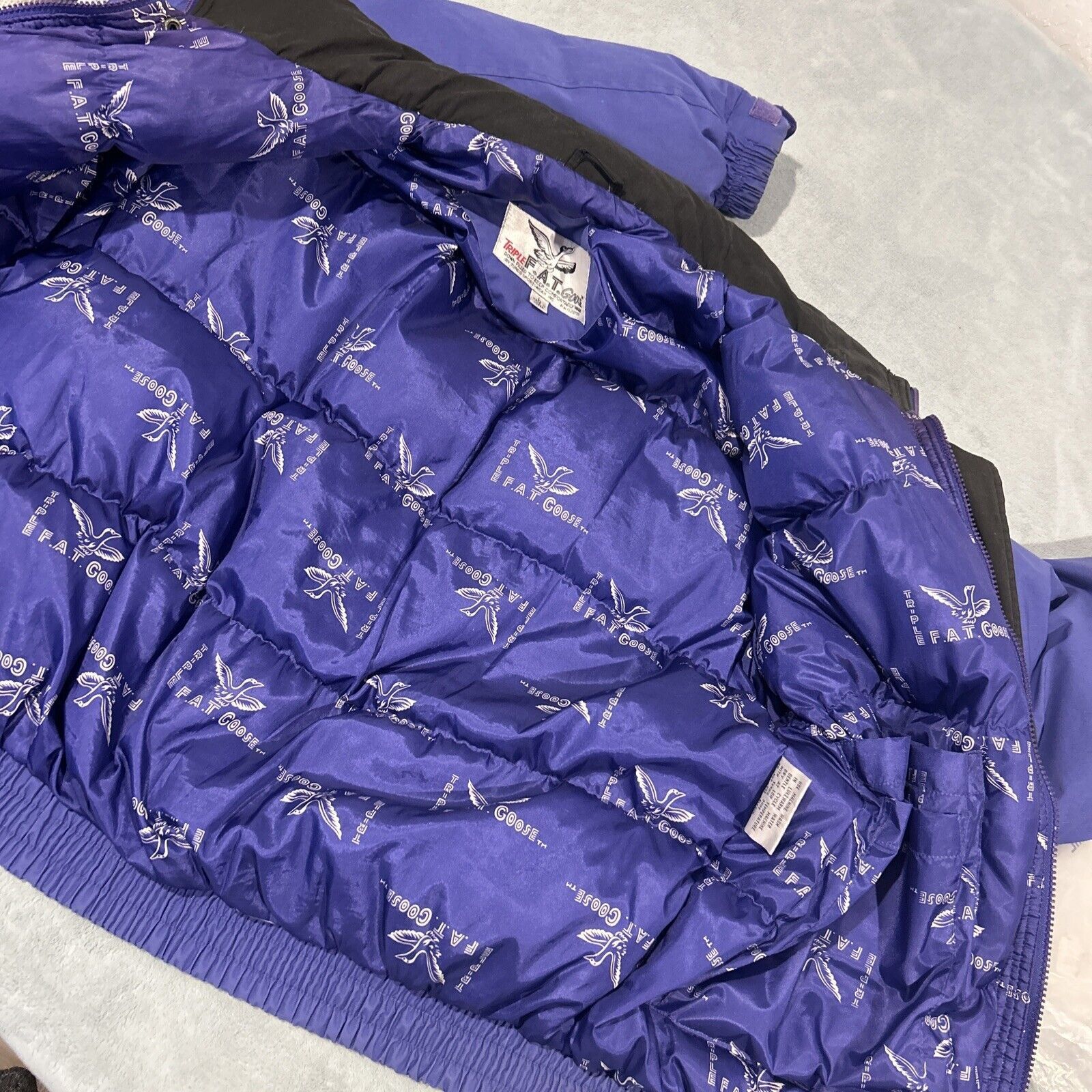 Triple F.A.T. Goose 90s Triple Fat Goose Down Puffer Hoodie Mens Large Chest 27 Size US L / EU 52-54 / 3 - 19 Thumbnail