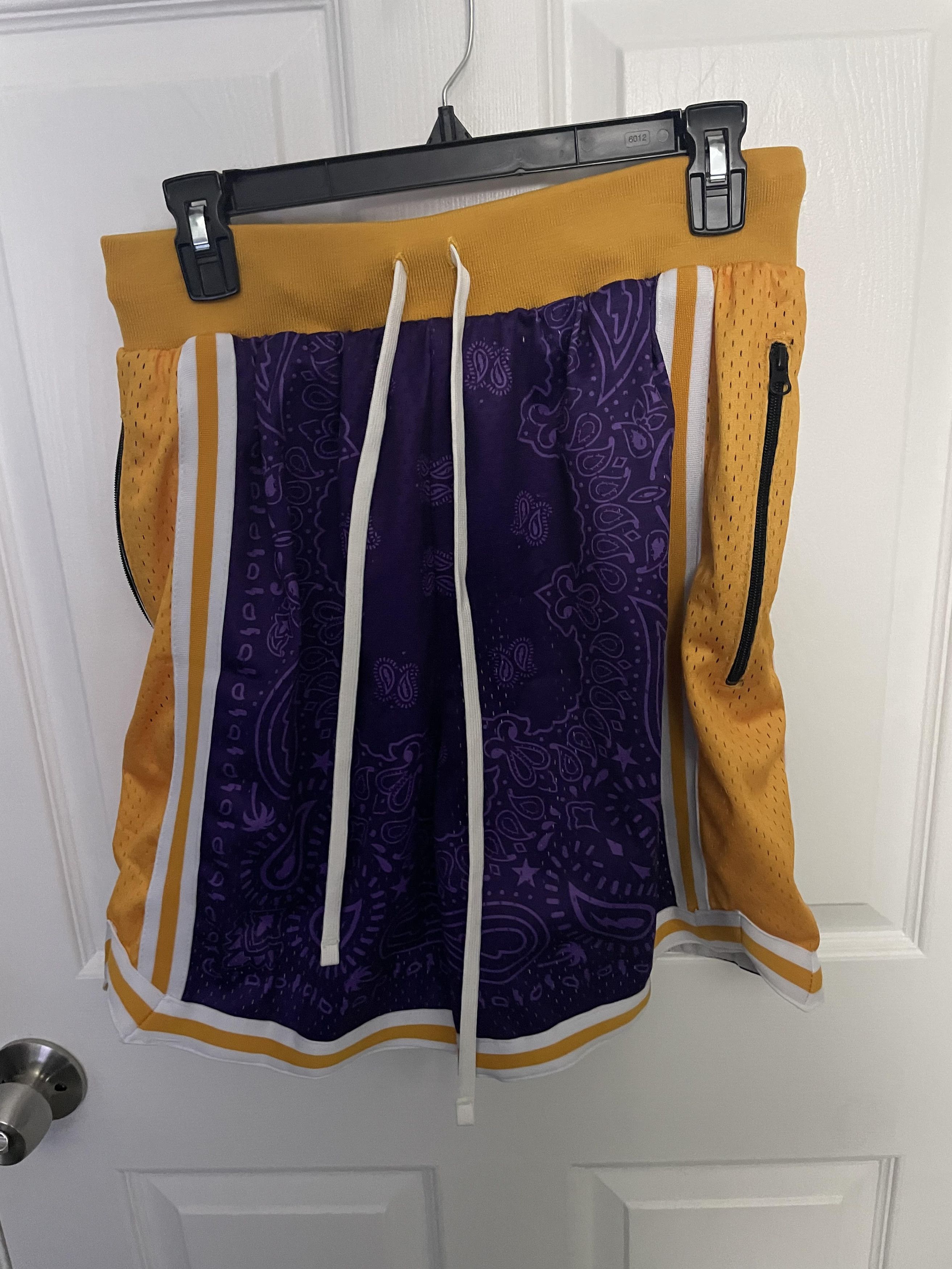 Collect and Select Collect & Select Swingman Shorts Lakers