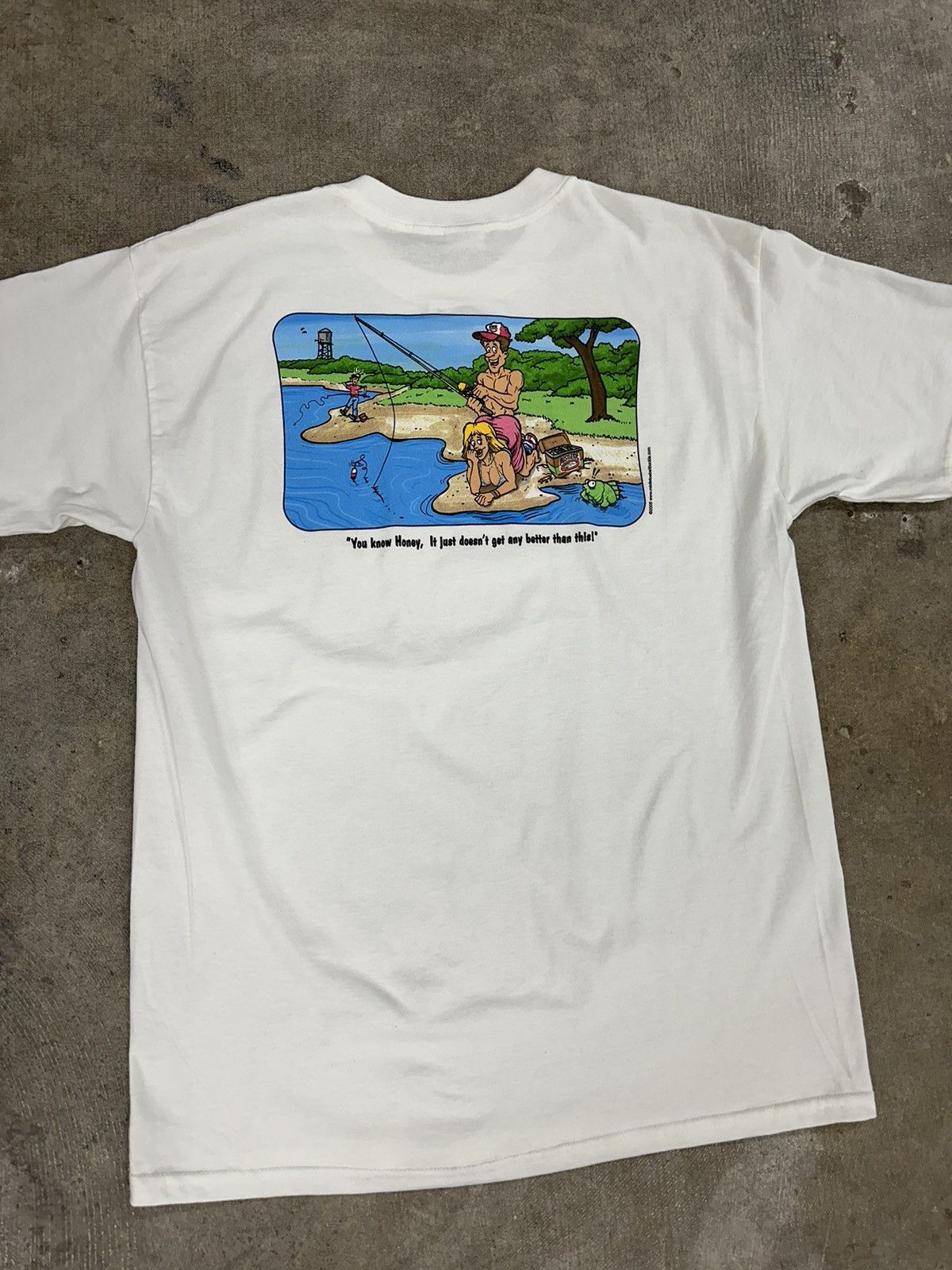 Gildan × Vintage Vintage 90s Mistletoe Belt Company Graphic Fishing T-Shirt Size US L / EU 52-54 / 3 - 3 Thumbnail